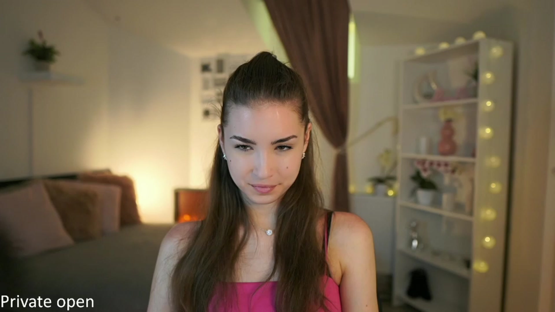 Gallery image thumbnail from Shy_jane's myfreecams stream on, 05/18/2023, 13:57 image 14 of 20