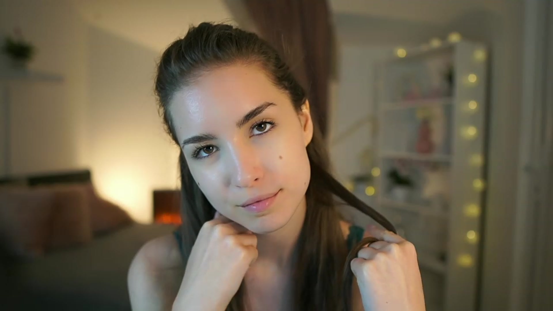 Gallery image thumbnail from Shy_jane's myfreecams stream on, 05/21/2023, 14:50 image 20 of 20