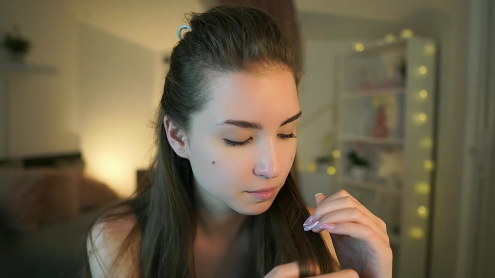 Gallery image thumbnail from Shy_jane's myfreecams stream on, 05/21/2023, 17:05 image 8 of 20