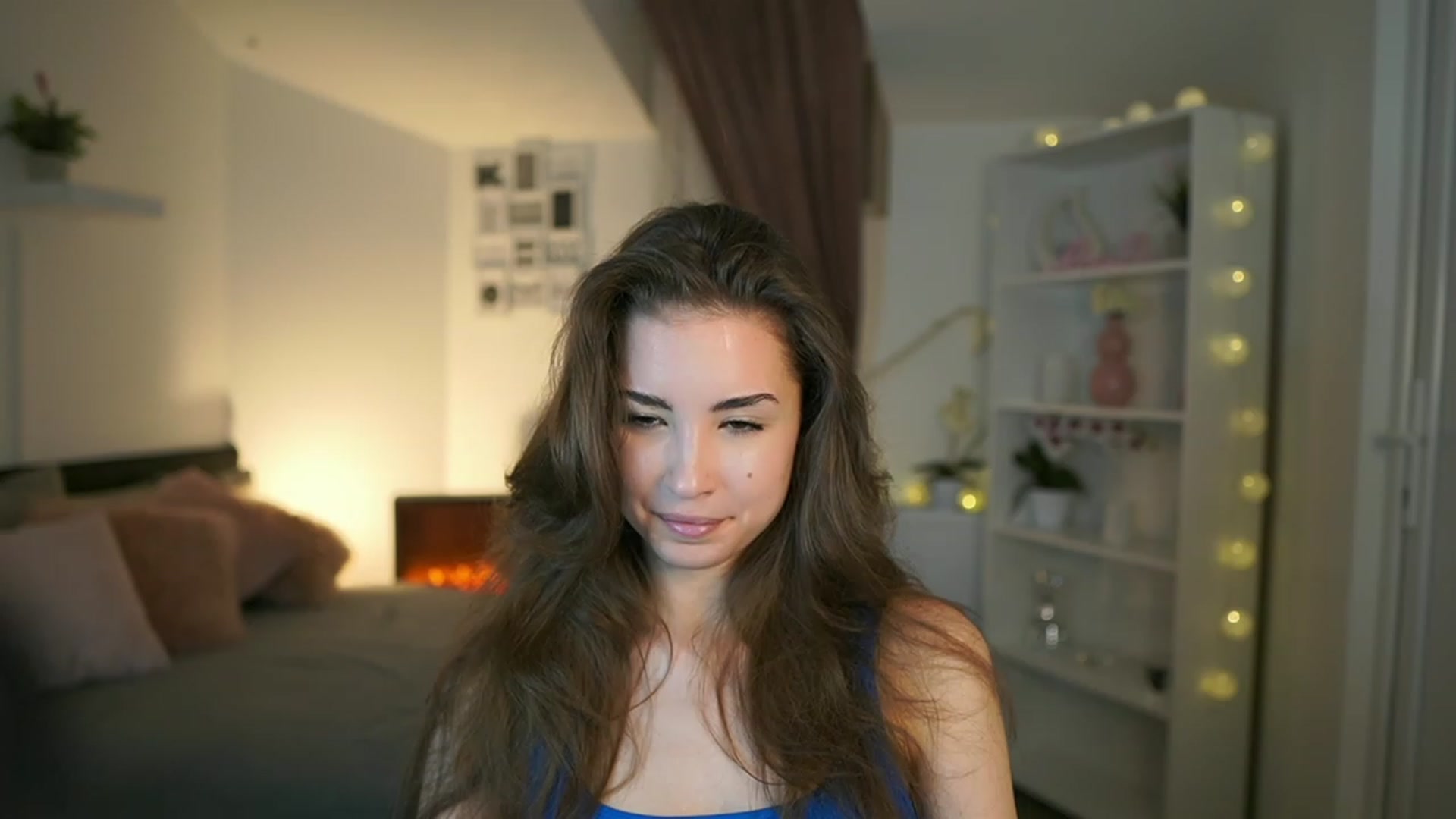 Gallery image thumbnail from Shy_jane's myfreecams stream on, 05/26/2023, 11:10 image 2 of 20