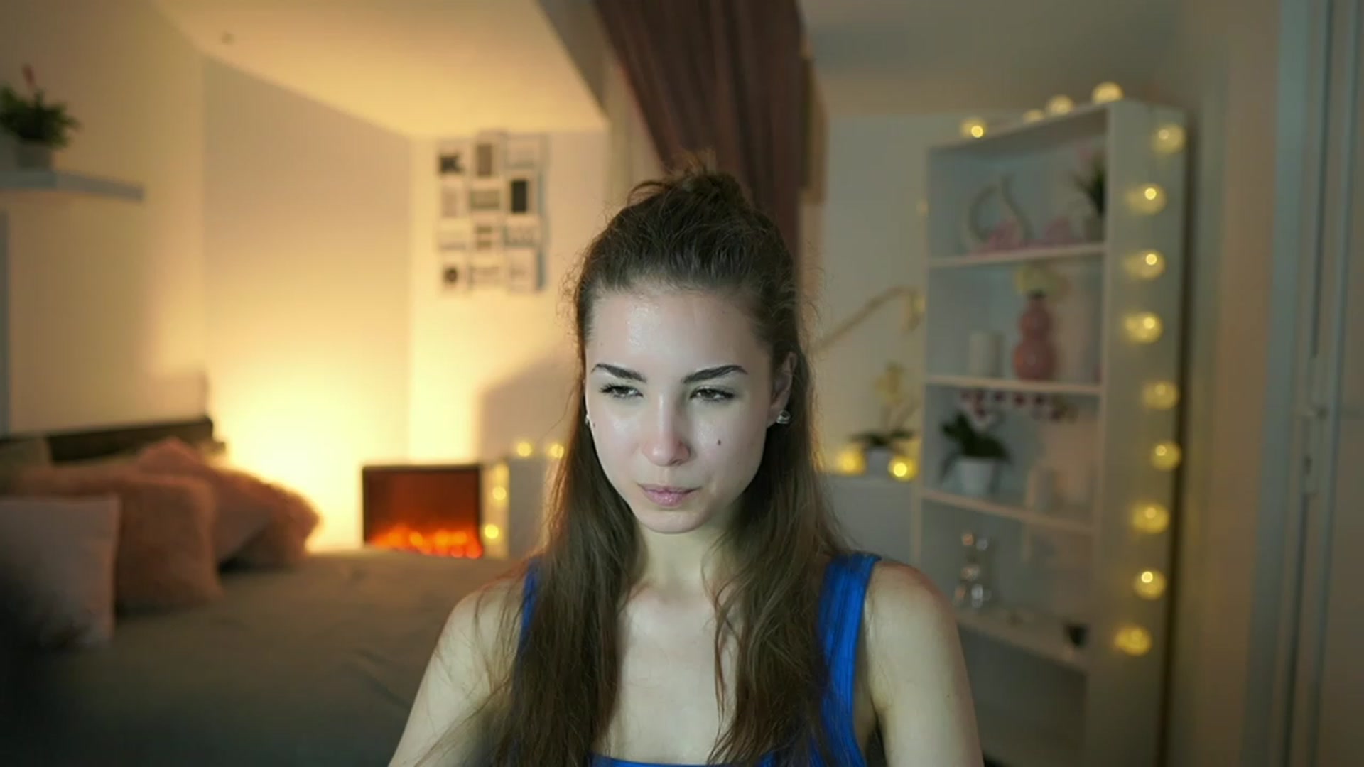 Gallery image thumbnail from Shy_jane's myfreecams stream on, 05/26/2023, 16:44 image 5 of 20