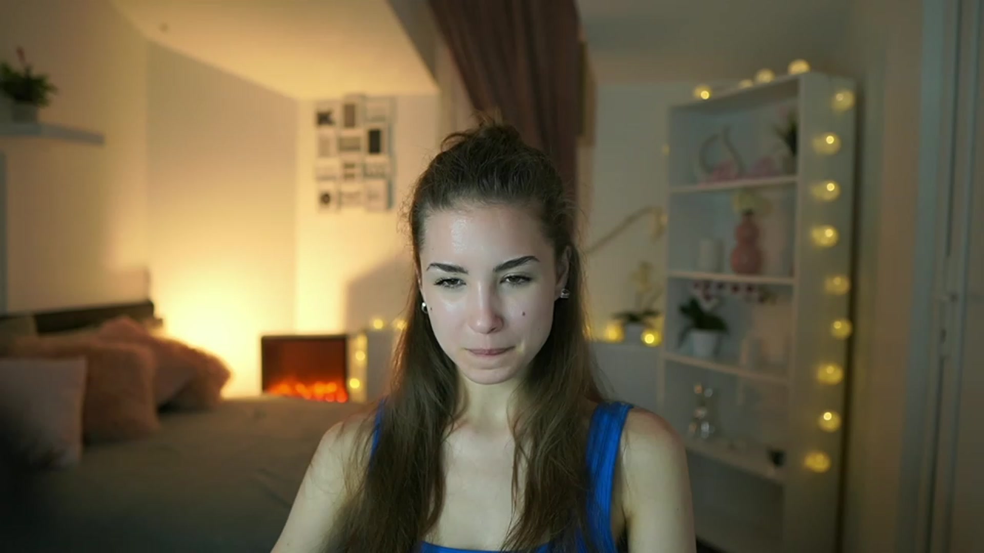 Gallery image thumbnail from Shy_jane's myfreecams stream on, 05/26/2023, 16:44 image 6 of 20