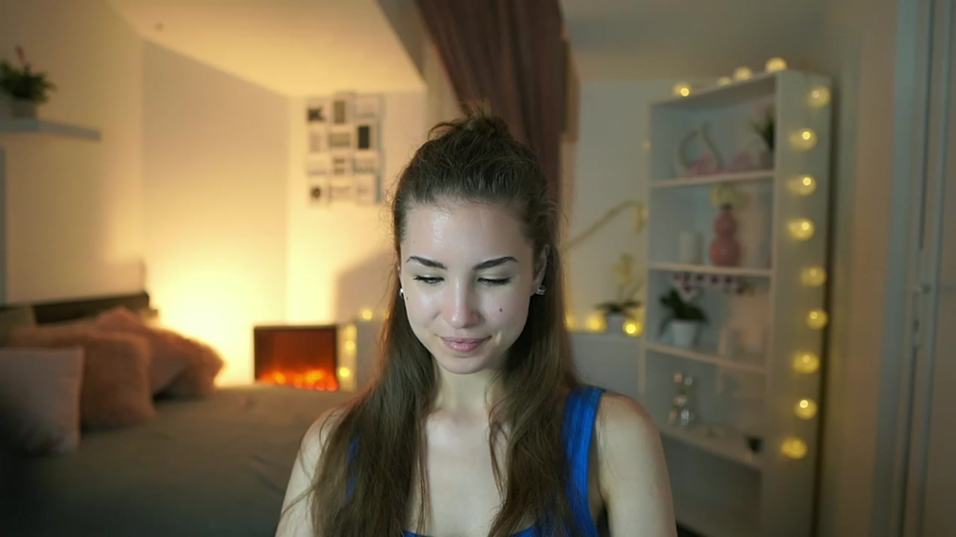 Gallery image thumbnail from Shy_jane's myfreecams stream on, 05/26/2023, 16:44 image 2 of 20