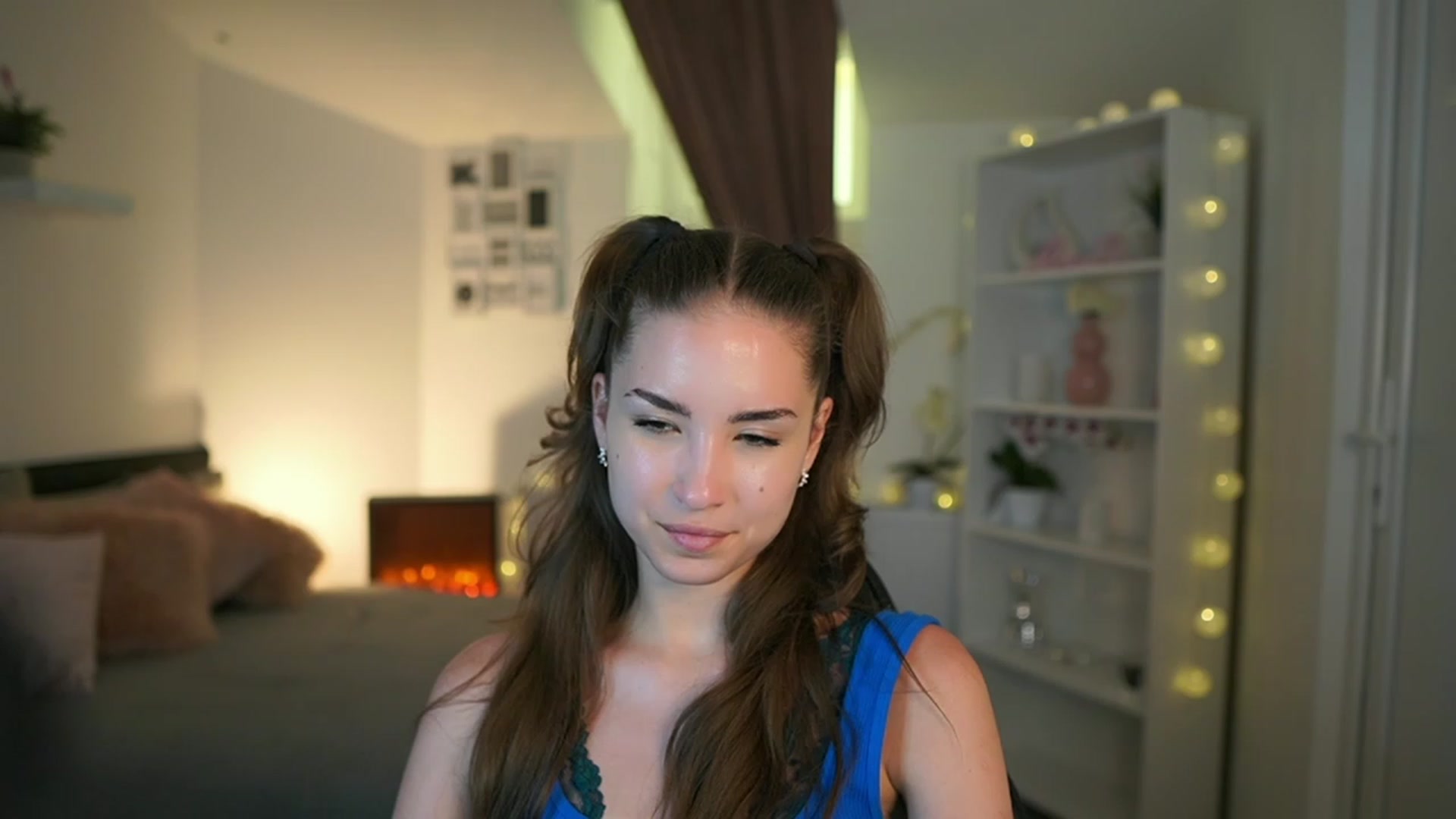 Gallery image thumbnail from Shy_jane's myfreecams stream on, 05/28/2023, 14:57 image 19 of 20