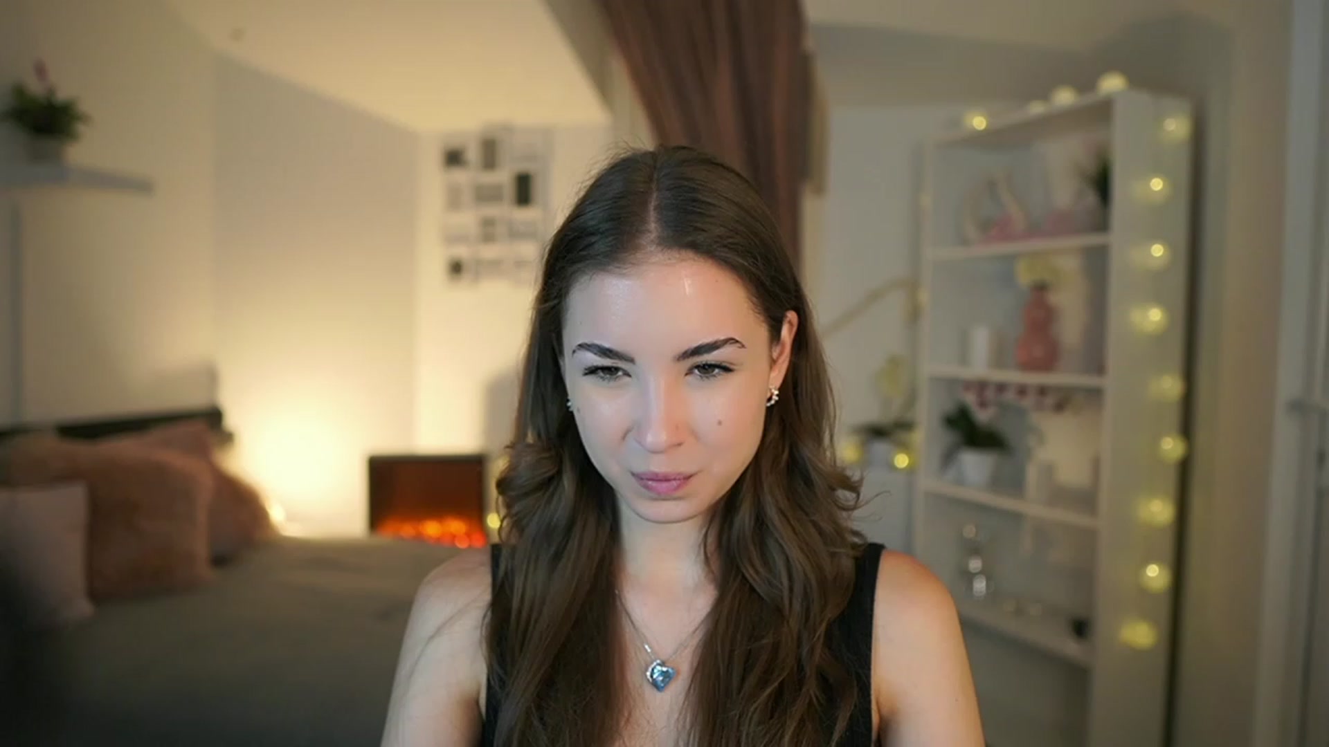Gallery image thumbnail from Shy_jane's myfreecams stream on, 06/04/2023, 11:38 image 5 of 20