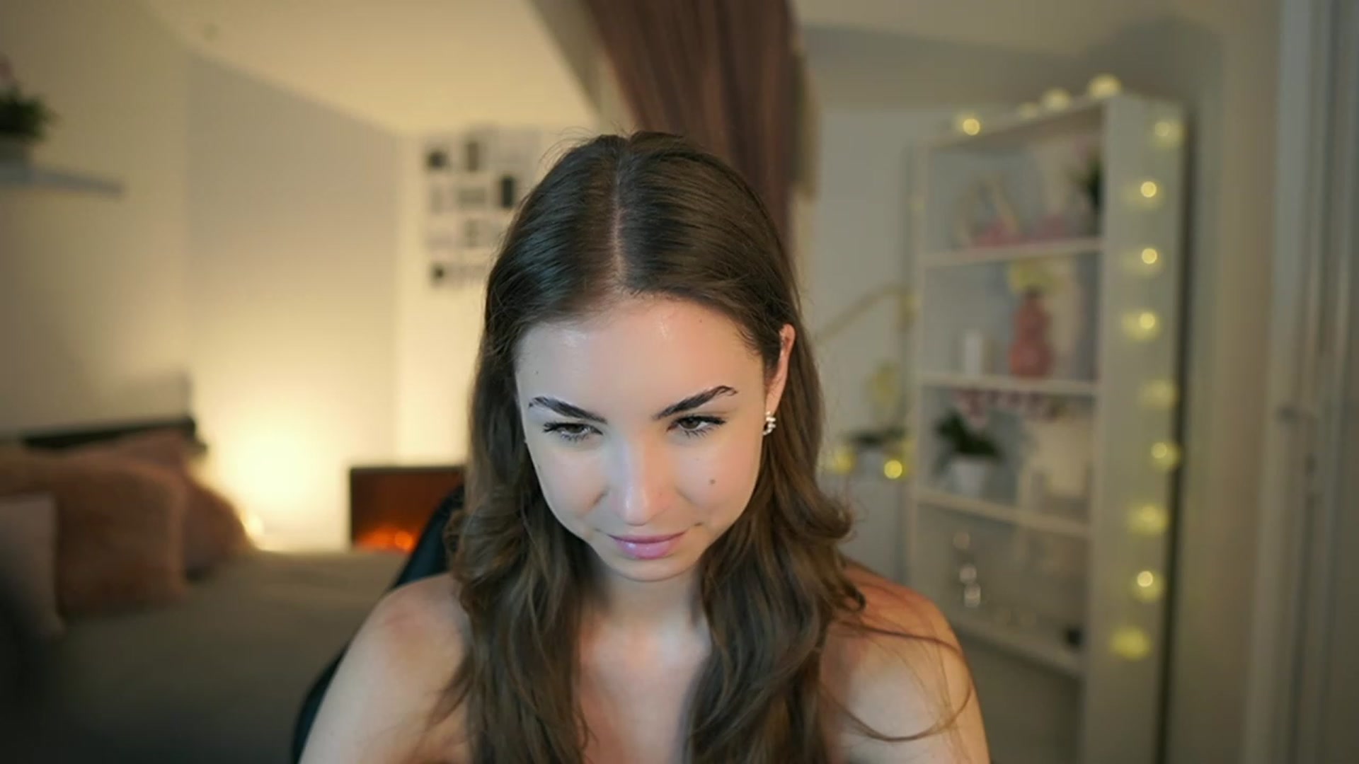Gallery image thumbnail from Shy_jane's myfreecams stream on, 06/04/2023, 11:38 image 18 of 20