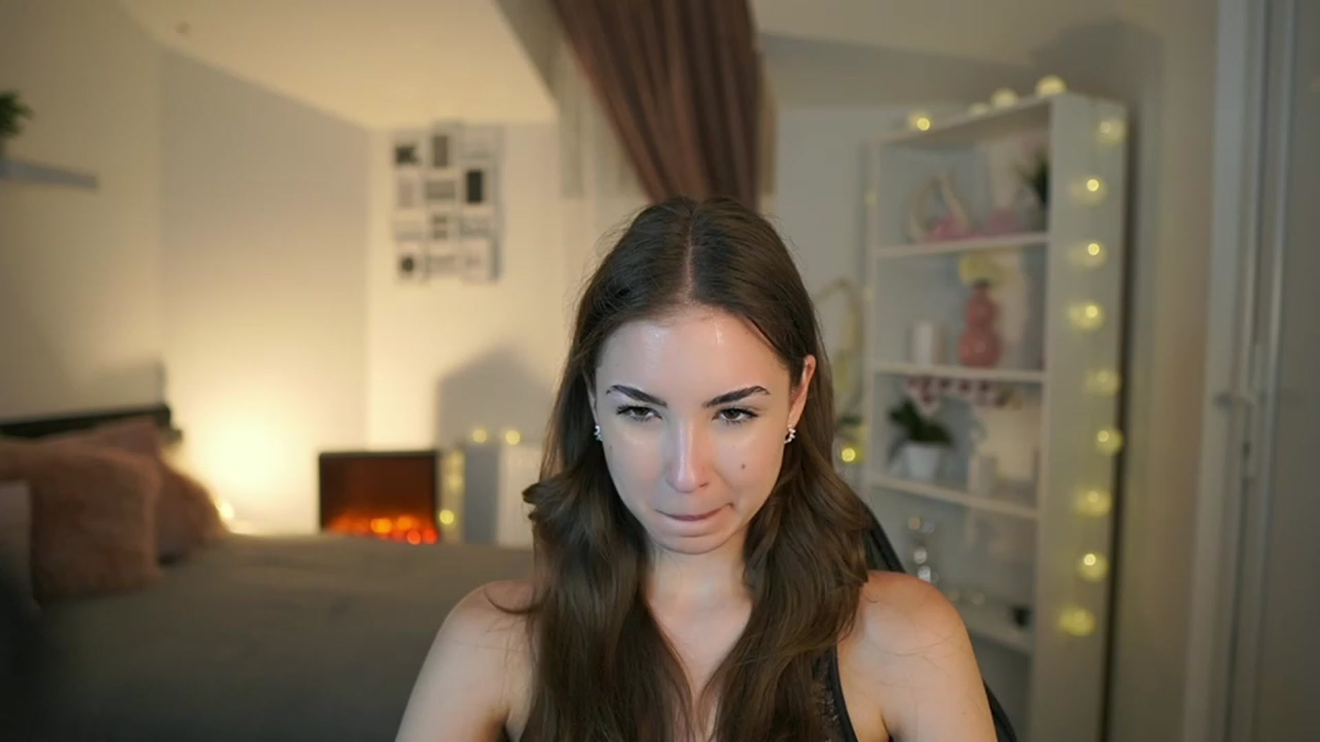 Gallery image thumbnail from Shy_jane's myfreecams stream on, 06/04/2023, 14:12 image 16 of 20