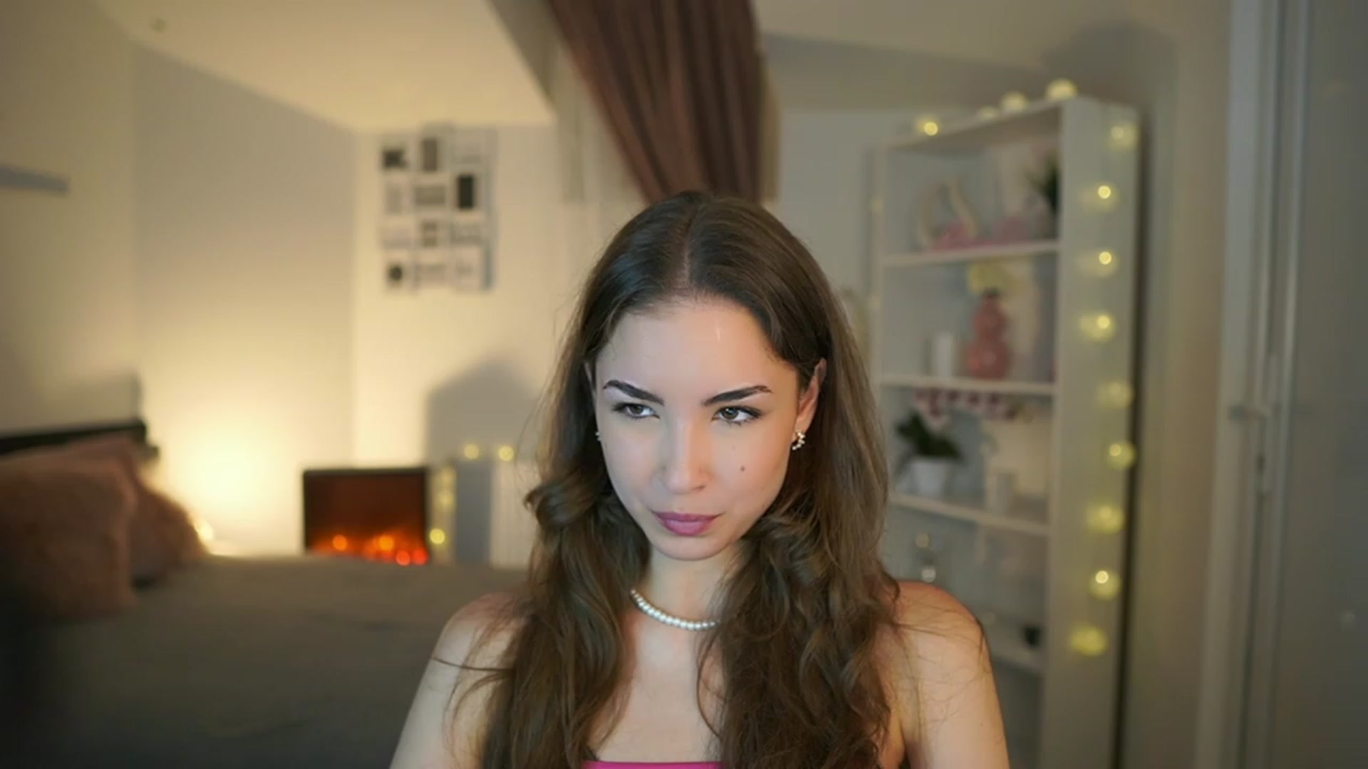 Gallery image thumbnail from Shy_jane's myfreecams stream on, 06/06/2023, 14:32 image 20 of 20