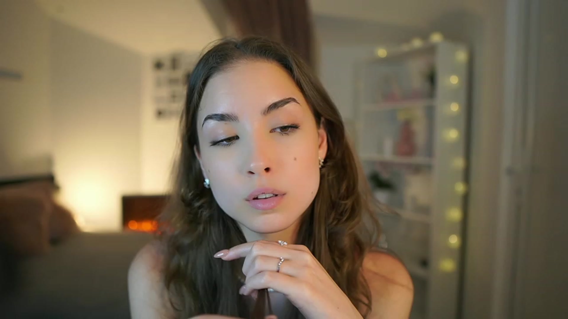 Gallery image thumbnail from Shy_jane's myfreecams stream on, 06/06/2023, 17:56 image 7 of 20