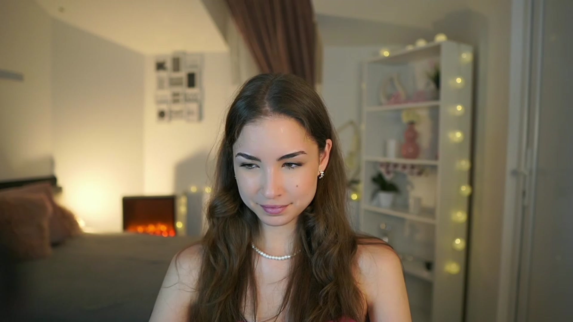 Gallery image thumbnail from Shy_jane's myfreecams stream on, 06/06/2023, 17:56 image 5 of 20