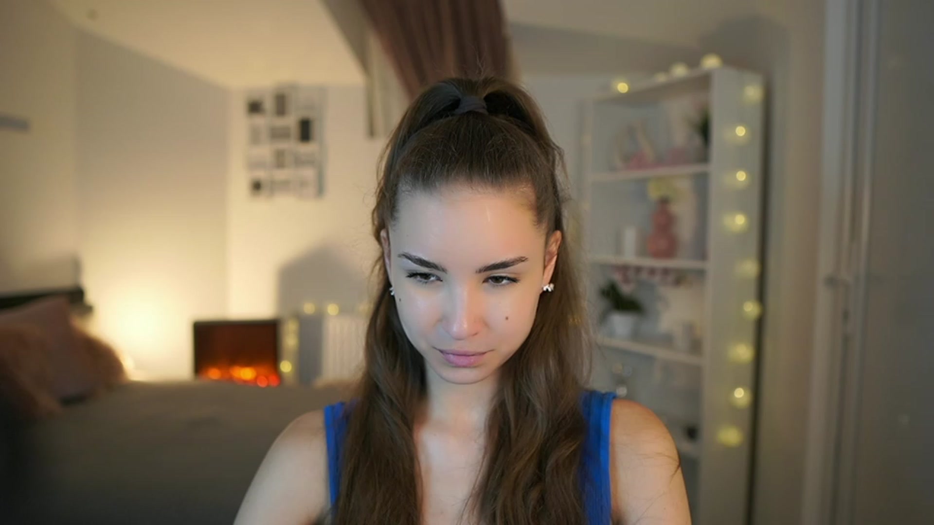 Gallery image thumbnail from Shy_jane's myfreecams stream on, 06/08/2023, 11:52 image 1 of 20
