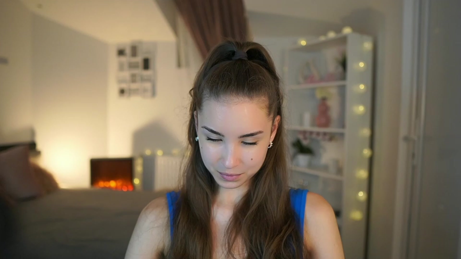Gallery image thumbnail from Shy_jane's myfreecams stream on, 06/08/2023, 15:23 image 13 of 20