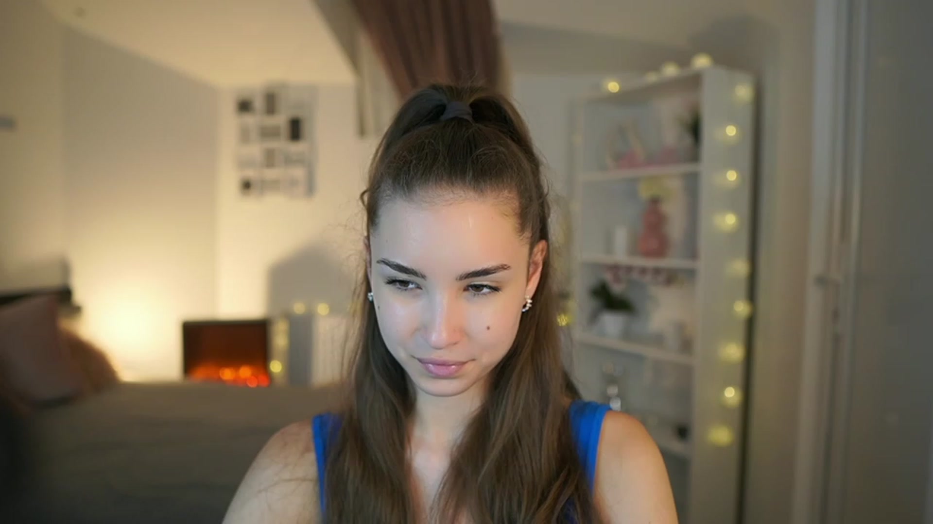 Gallery image thumbnail from Shy_jane's myfreecams stream on, 06/08/2023, 15:23 image 2 of 20