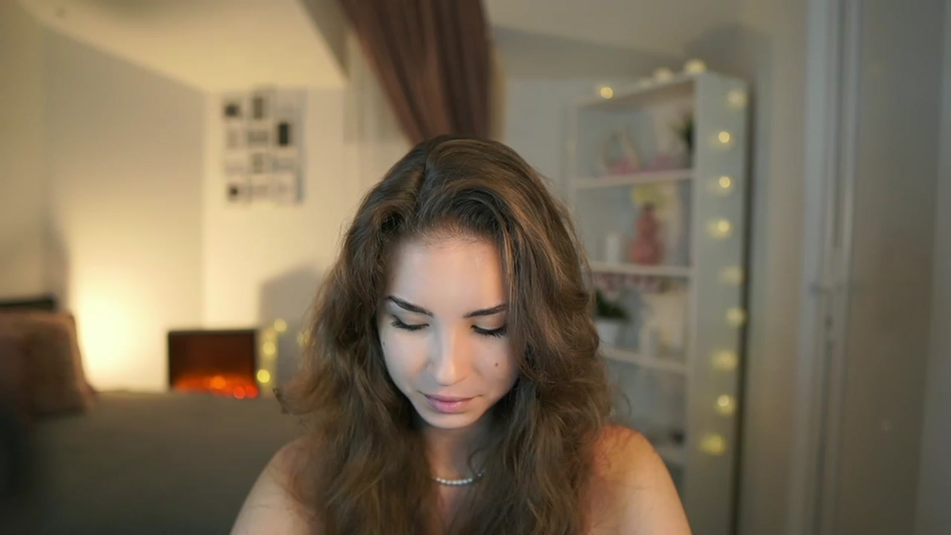 Gallery image thumbnail from Shy_jane's myfreecams stream on, 06/11/2023, 09:06 image 7 of 20
