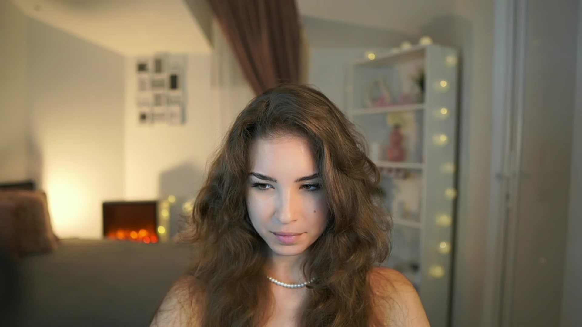 Gallery image thumbnail from Shy_jane's myfreecams stream on, 06/11/2023, 09:06 image 16 of 20