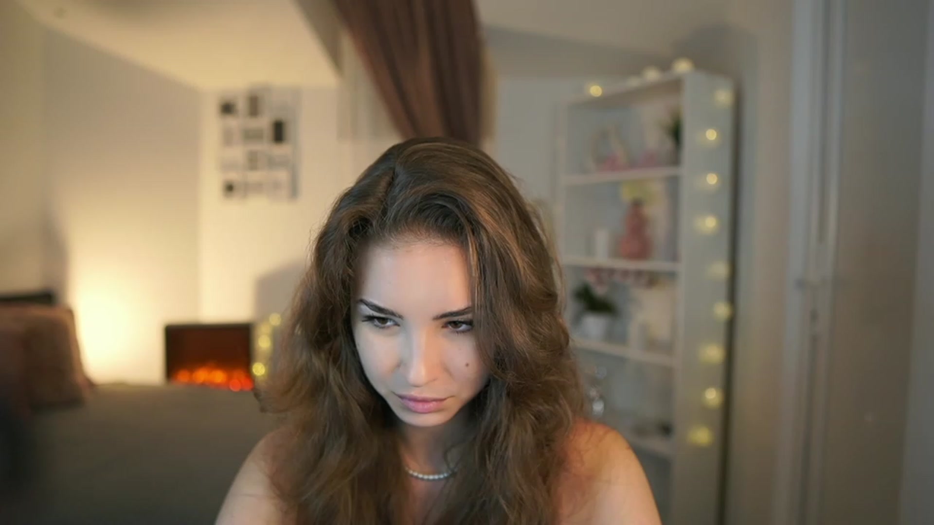 Gallery image thumbnail from Shy_jane's myfreecams stream on, 06/11/2023, 09:06 image 6 of 20