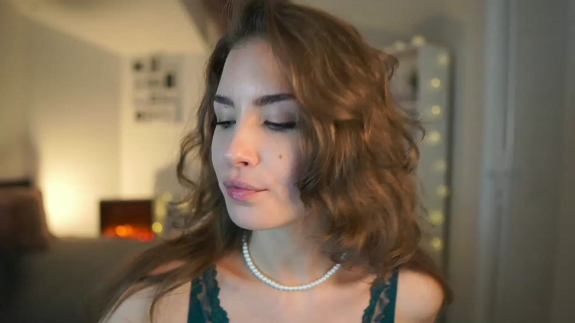 Gallery image thumbnail from Shy_jane's myfreecams stream on, 06/11/2023, 10:34 image 9 of 20