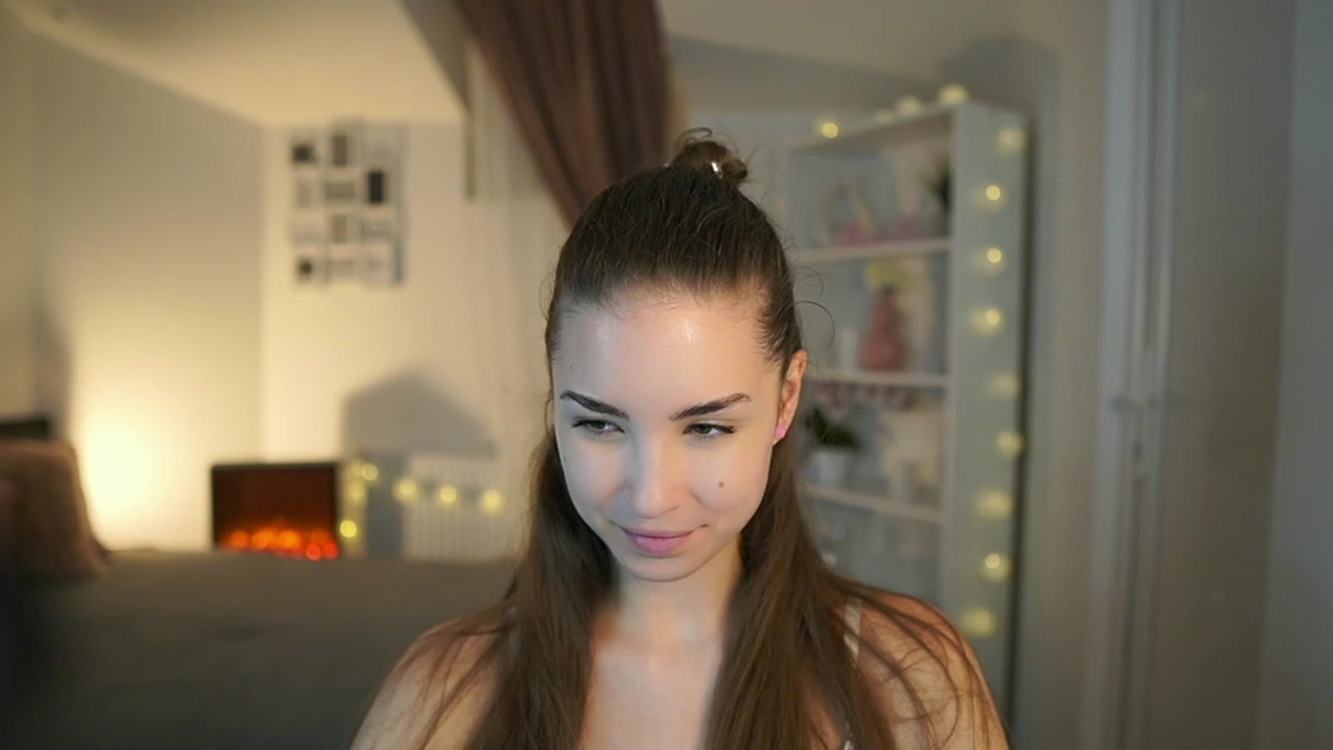Gallery image thumbnail from Shy_jane's myfreecams stream on, 06/13/2023, 10:52 image 20 of 20