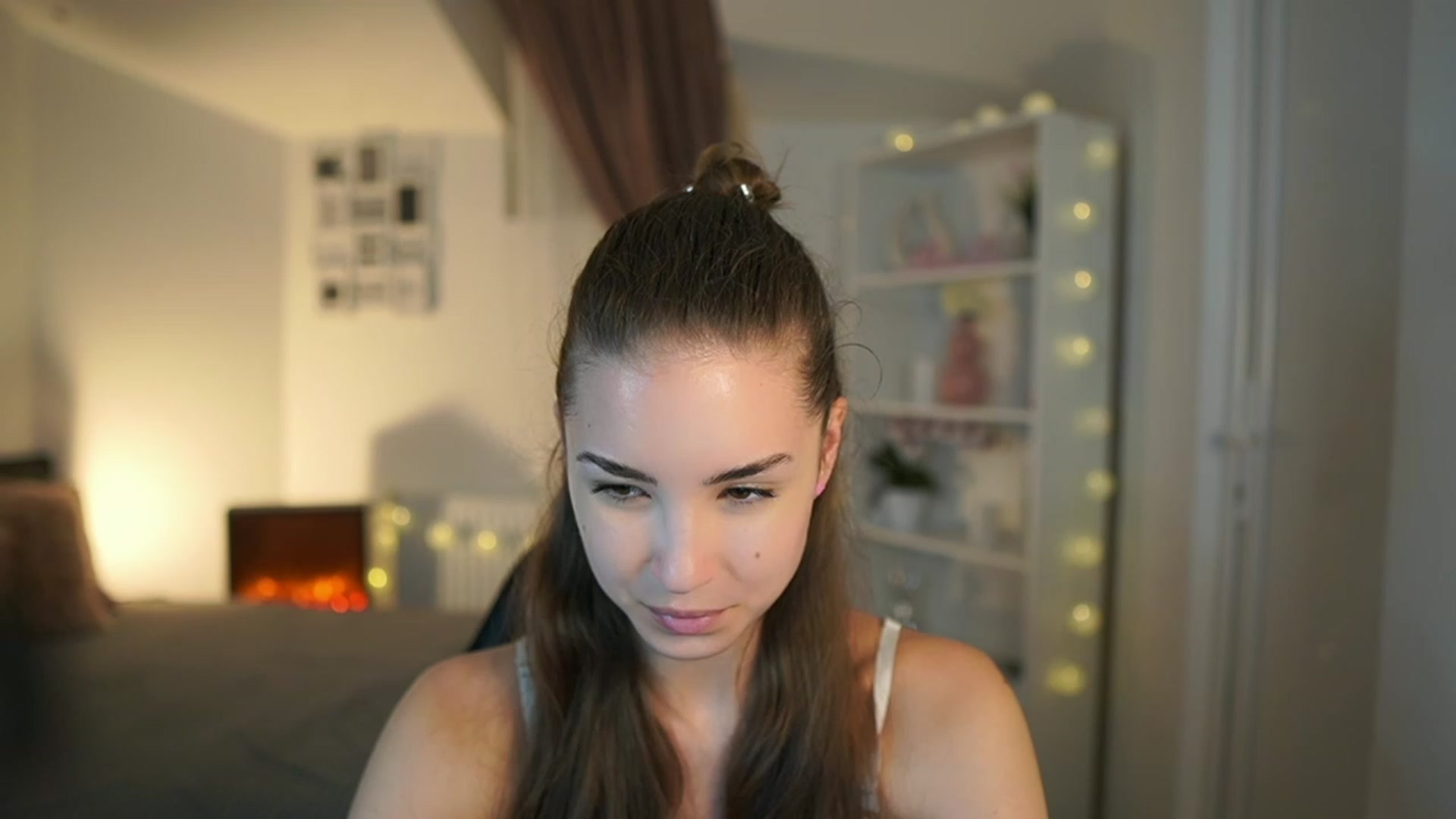Gallery image thumbnail from Shy_jane's myfreecams stream on, 06/13/2023, 11:53 image 20 of 20