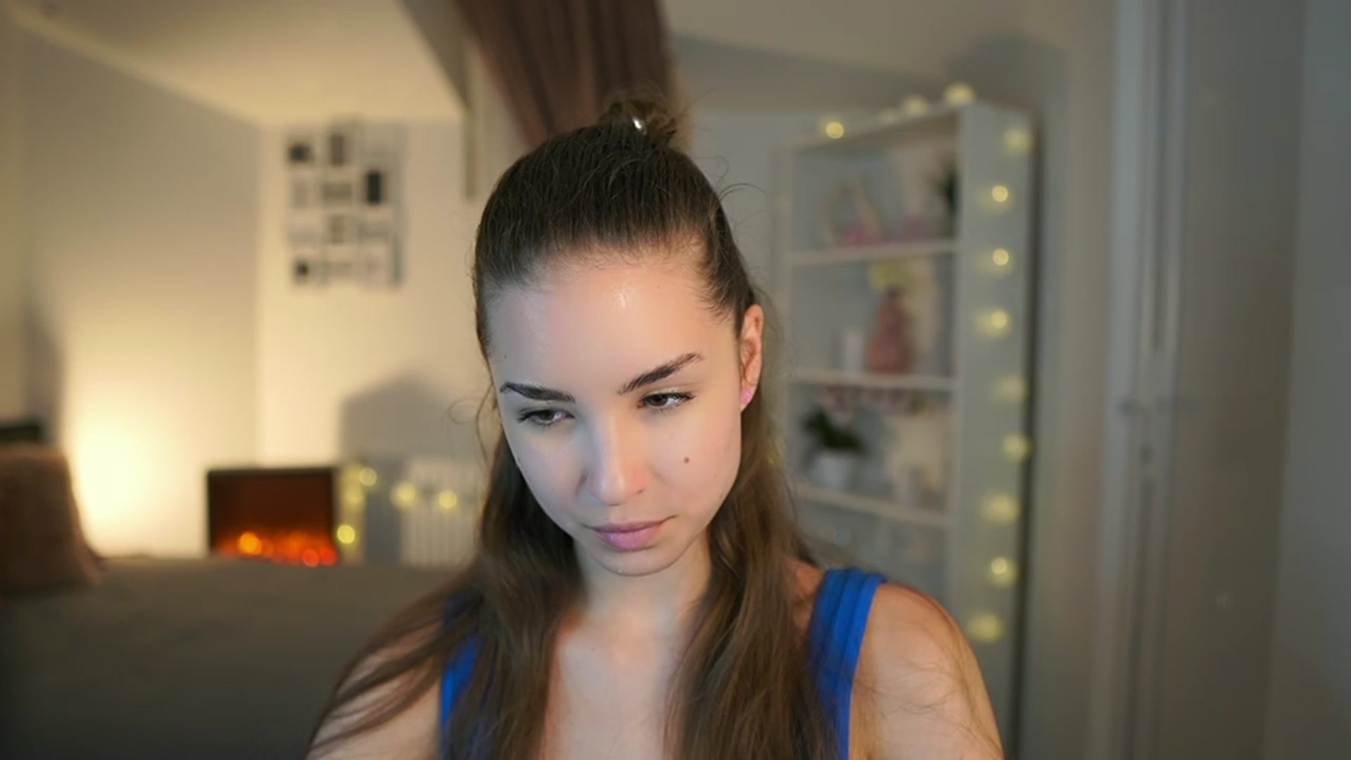 Gallery image thumbnail from Shy_jane's myfreecams stream on, 06/13/2023, 14:49 image 8 of 20