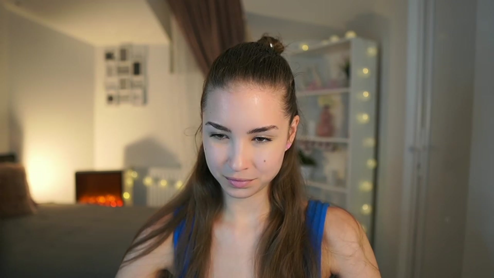 Gallery image thumbnail from Shy_jane's myfreecams stream on, 06/13/2023, 14:49 image 5 of 20