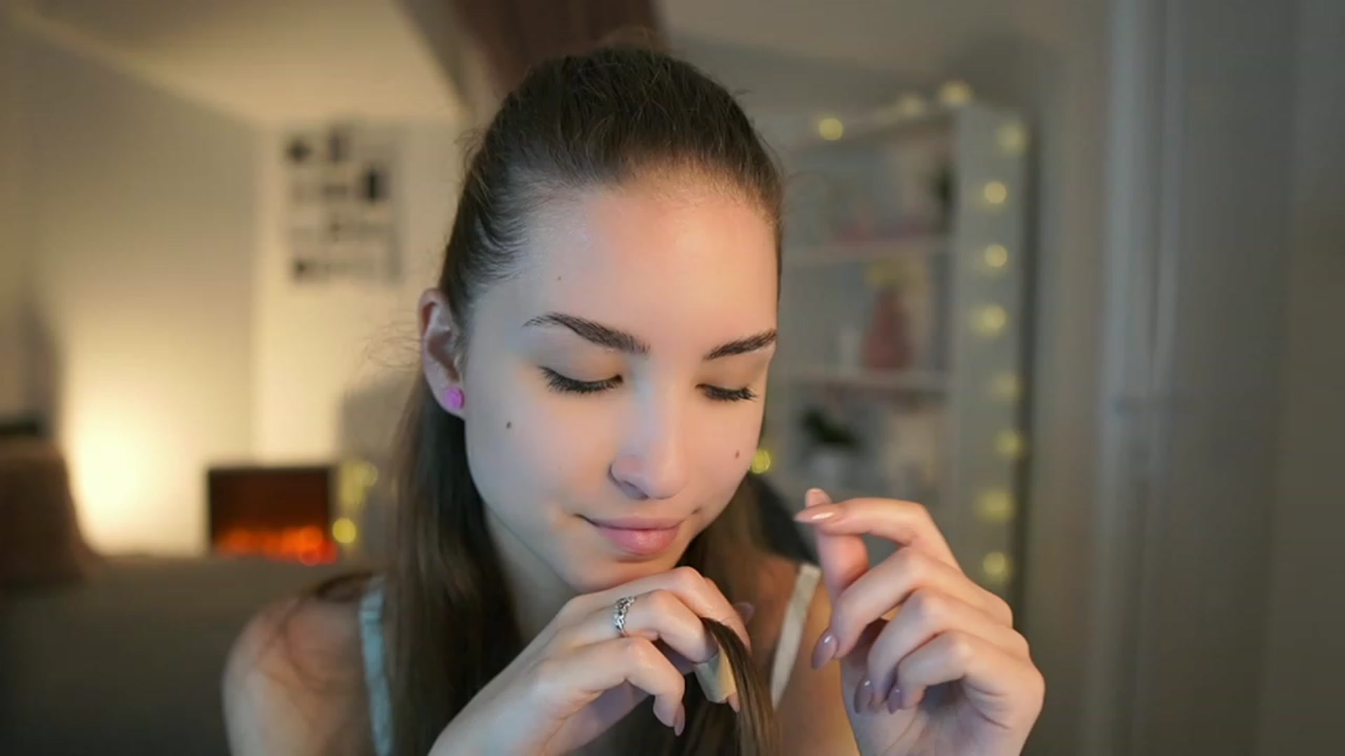 Gallery image thumbnail from Shy_jane's myfreecams stream on, 06/13/2023, 16:12 image 8 of 20