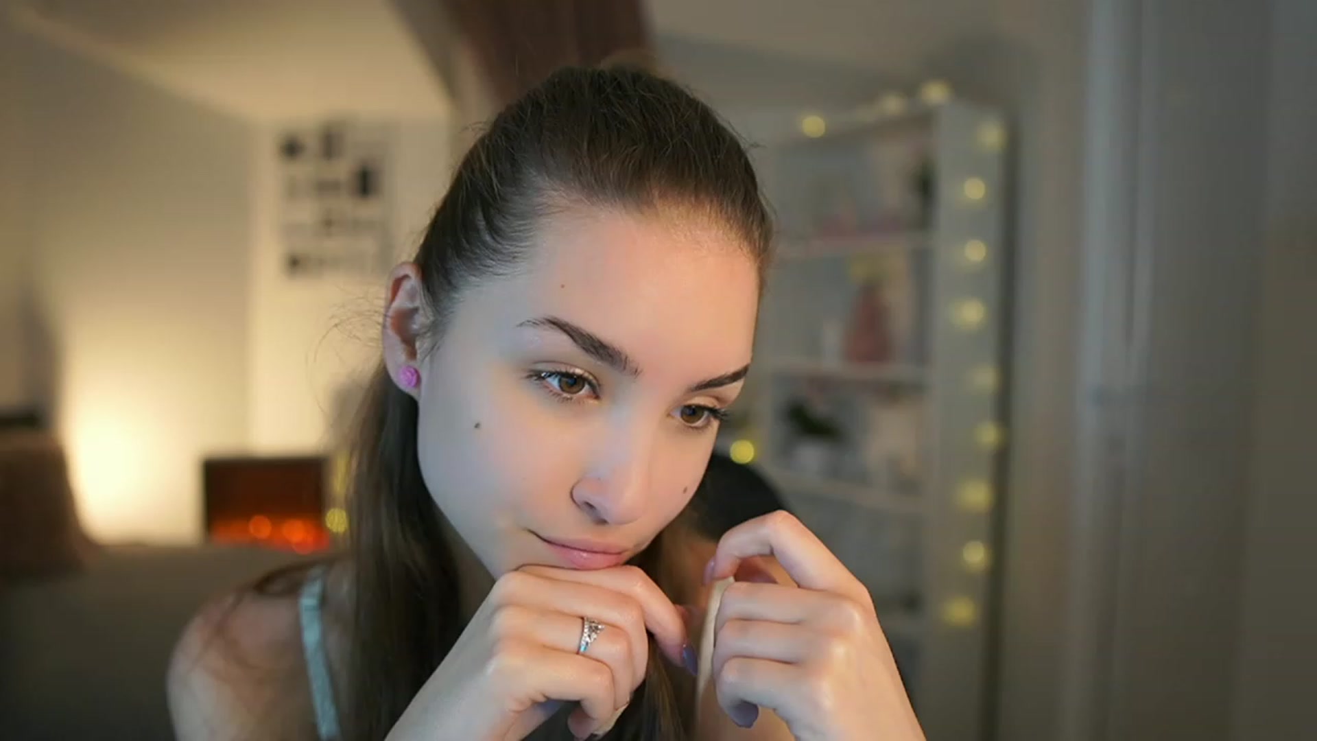 Gallery image thumbnail from Shy_jane's myfreecams stream on, 06/13/2023, 16:12 image 7 of 20