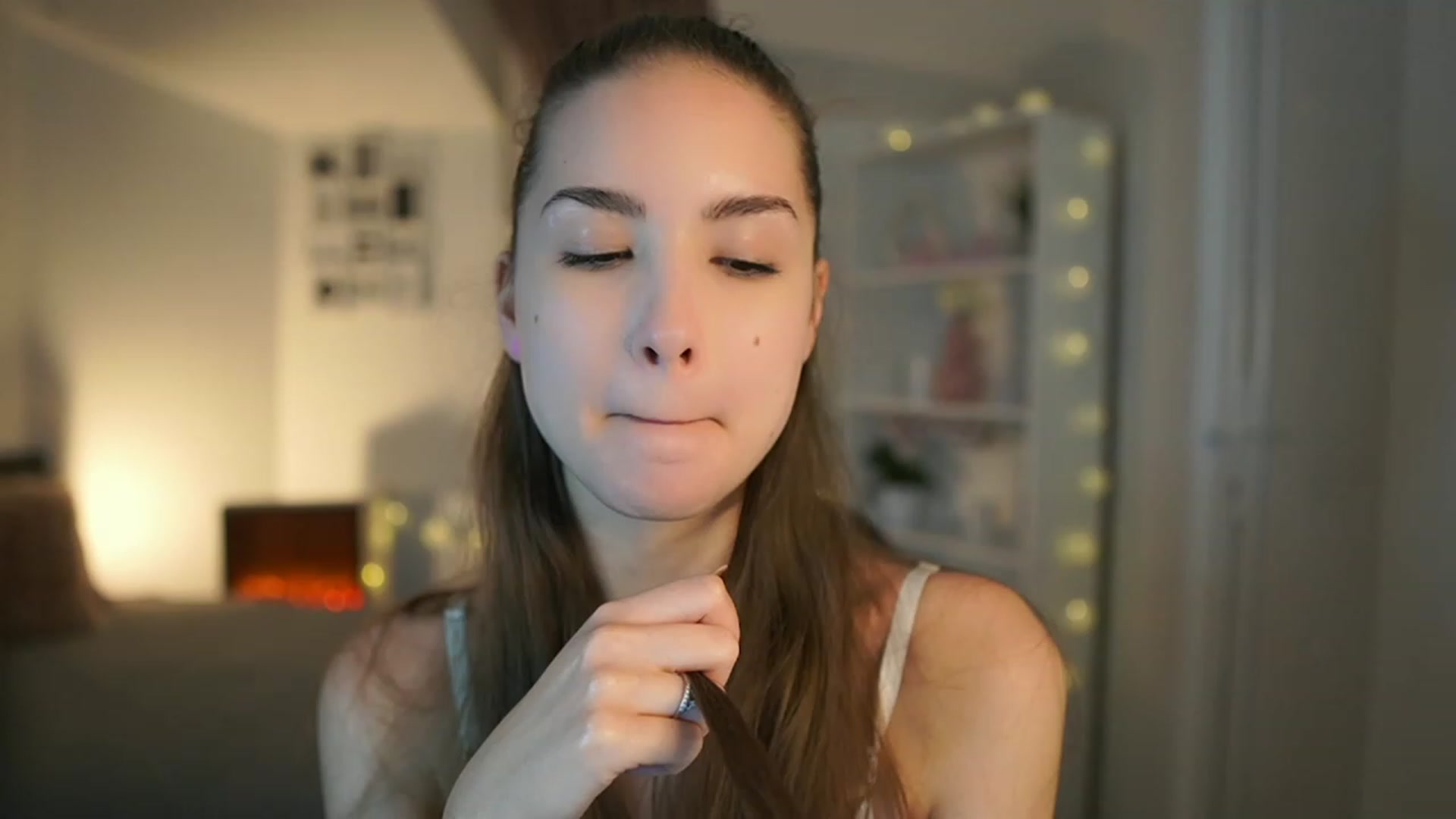 Gallery image thumbnail from Shy_jane's myfreecams stream on, 06/13/2023, 16:12 image 2 of 20