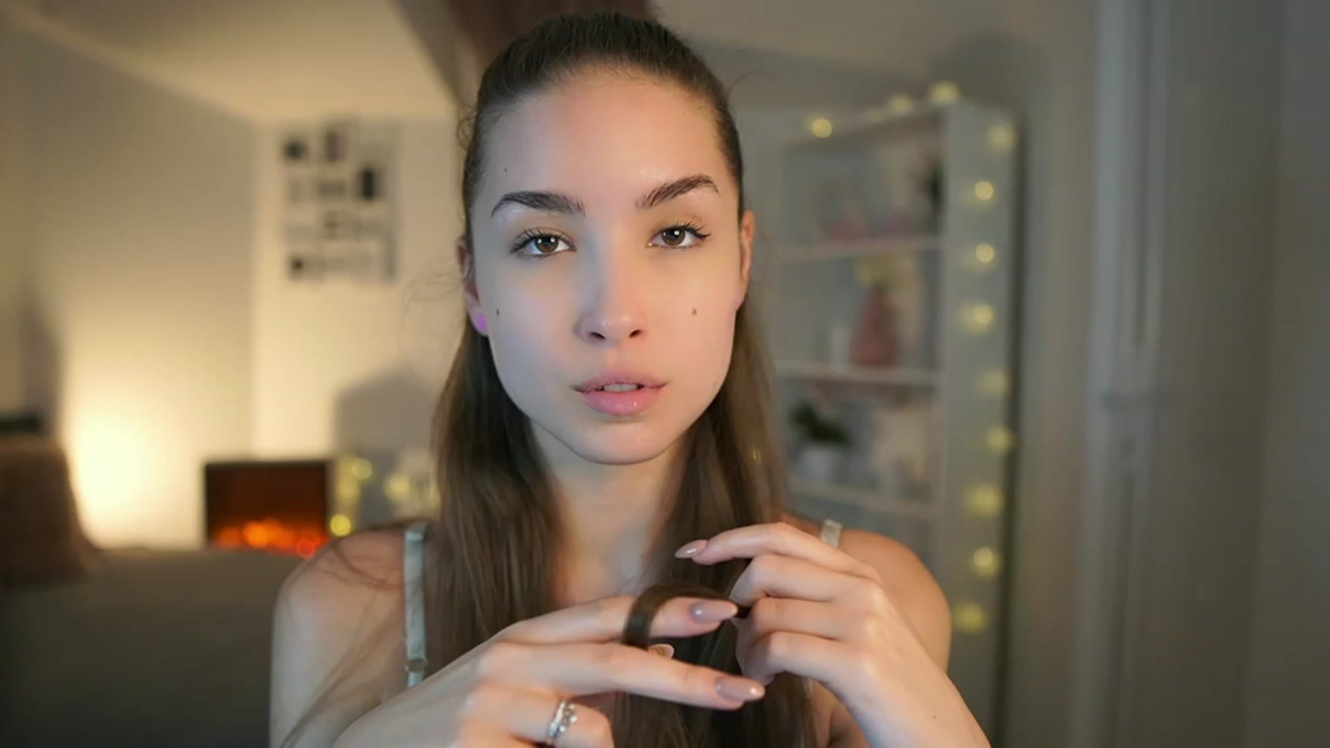 Gallery image thumbnail from Shy_jane's myfreecams stream on, 06/13/2023, 16:12 image 9 of 20