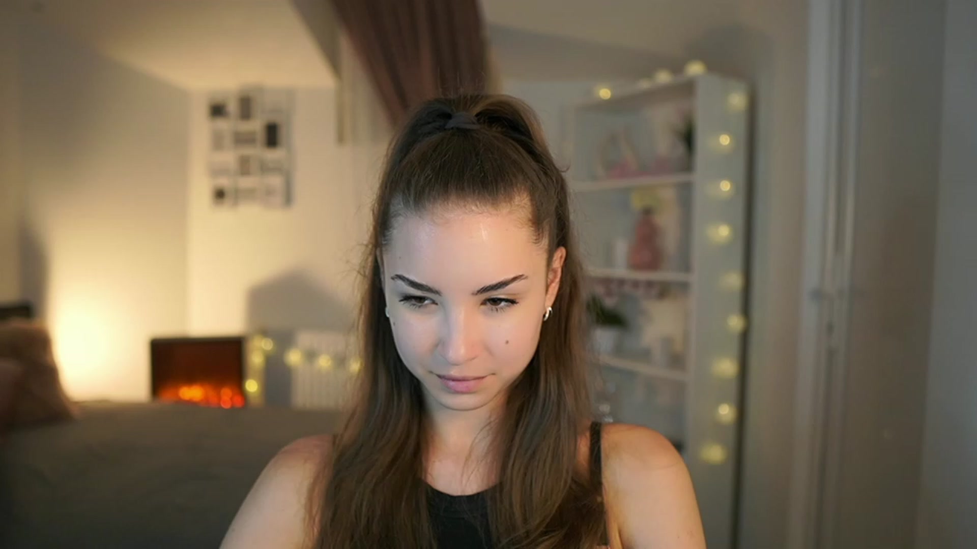 Gallery image thumbnail from Shy_jane's myfreecams stream on, 06/16/2023, 11:09 image 13 of 20