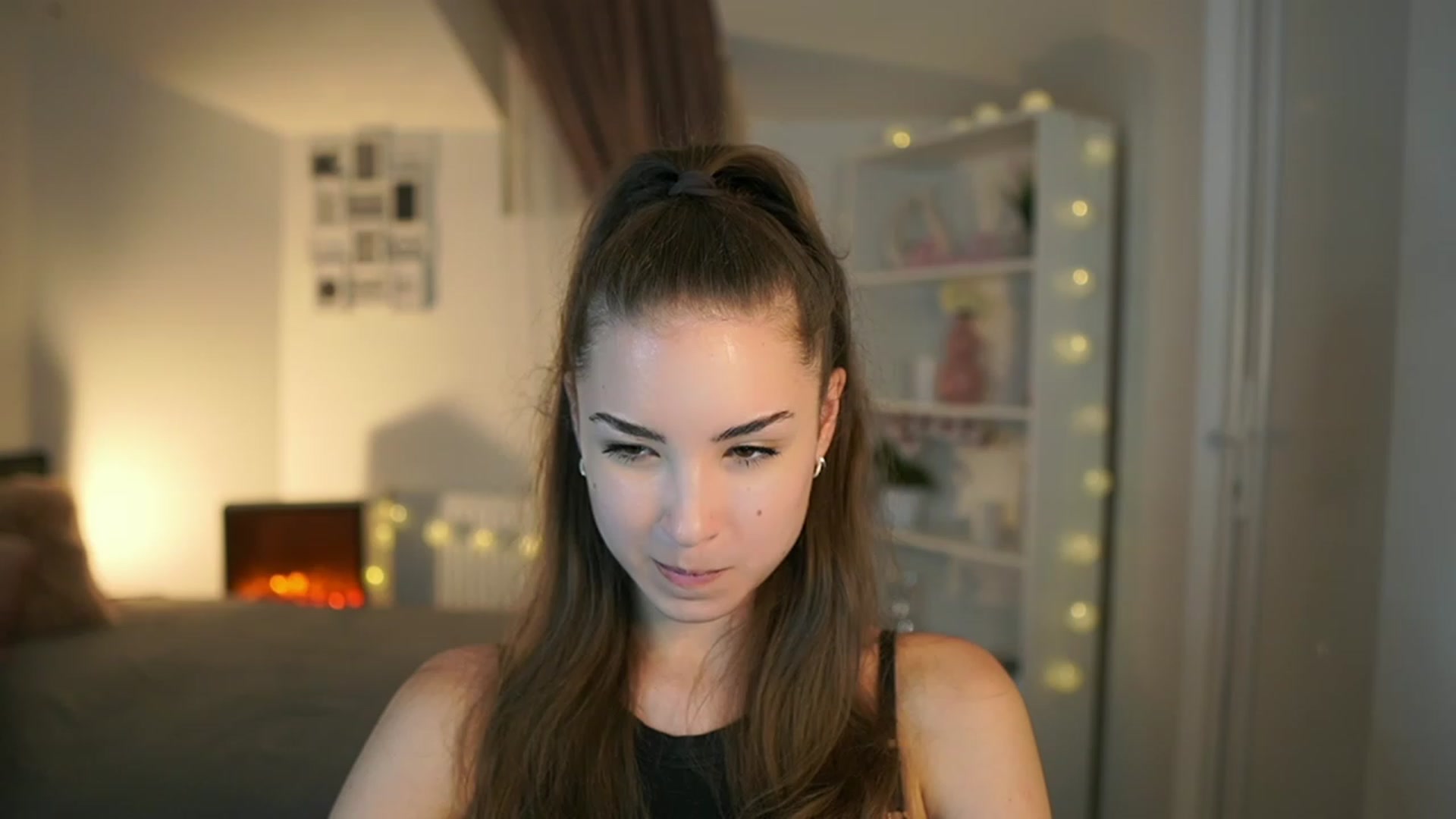 Gallery image thumbnail from Shy_jane's myfreecams stream on, 06/16/2023, 11:09 image 16 of 20