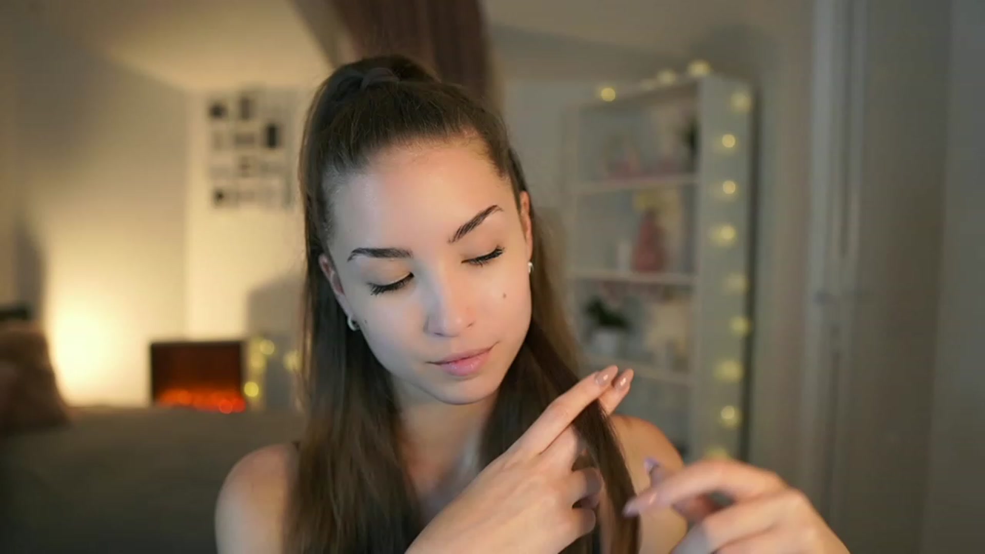 Gallery image thumbnail from Shy_jane's myfreecams stream on, 06/16/2023, 12:08 image 11 of 20