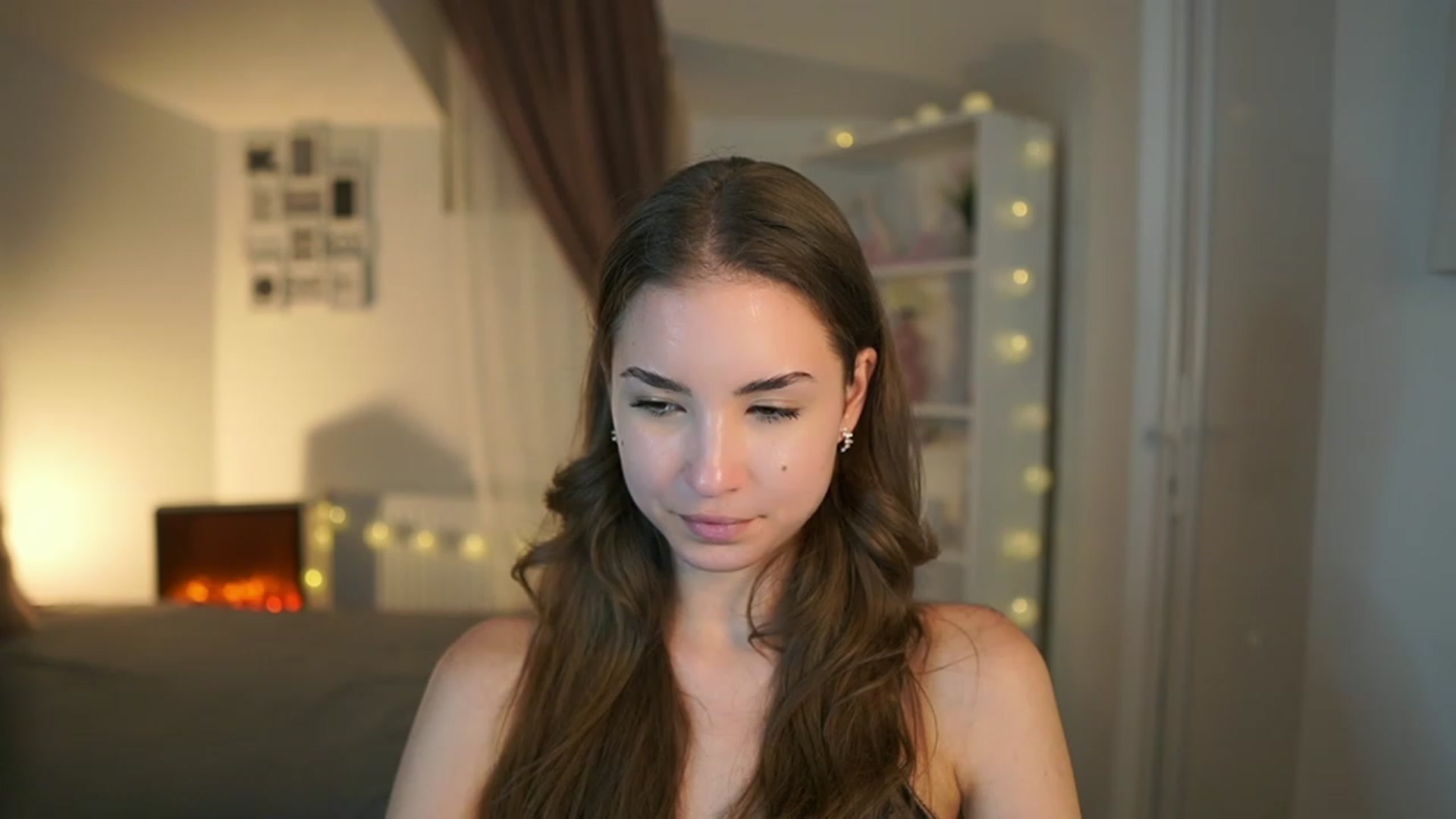 Gallery image thumbnail from Shy_jane's myfreecams stream on, 06/18/2023, 13:57 image 11 of 20