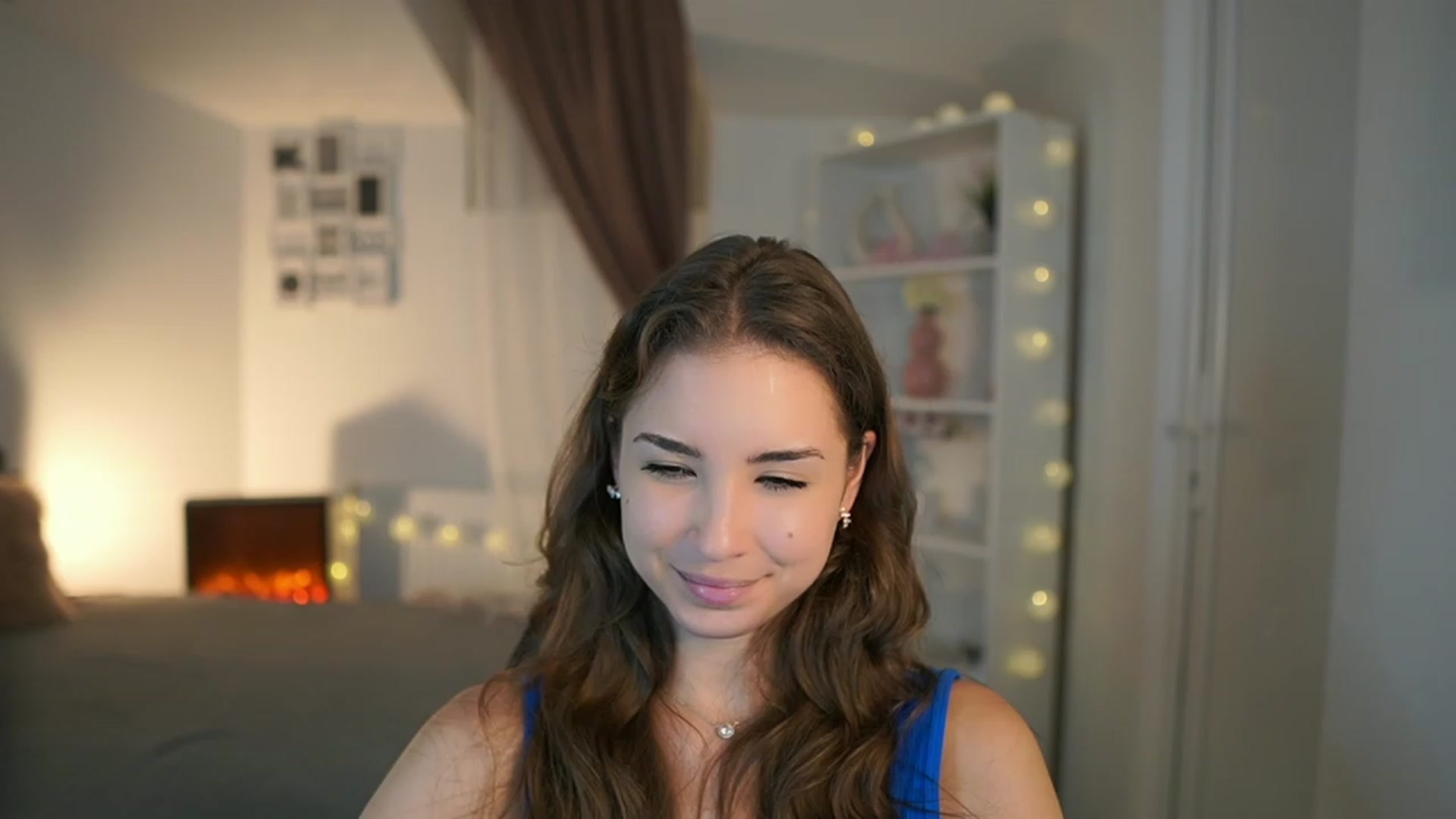 Gallery image thumbnail from Shy_jane's myfreecams stream on, 06/25/2023, 11:32 image 6 of 20