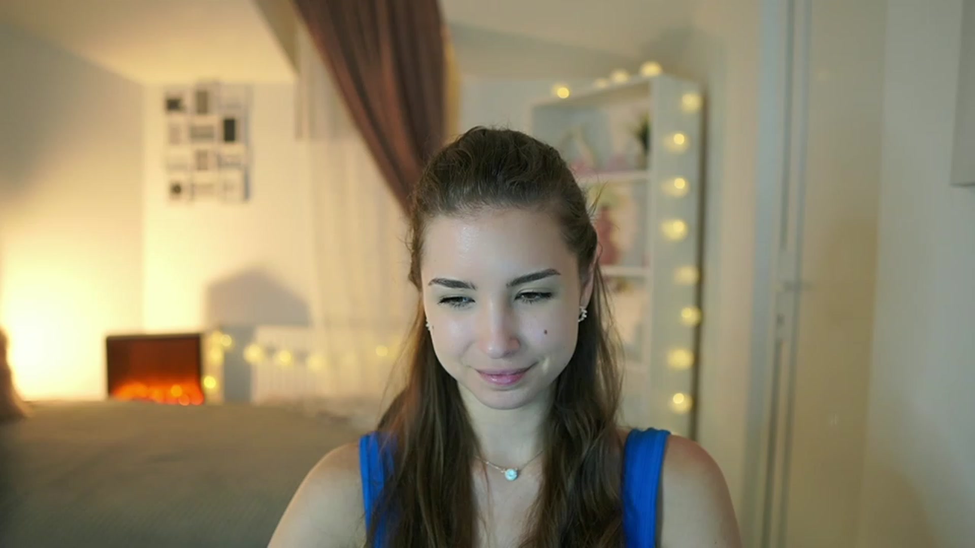 Gallery image thumbnail from Shy_jane's myfreecams stream on, 06/25/2023, 17:29 image 5 of 20