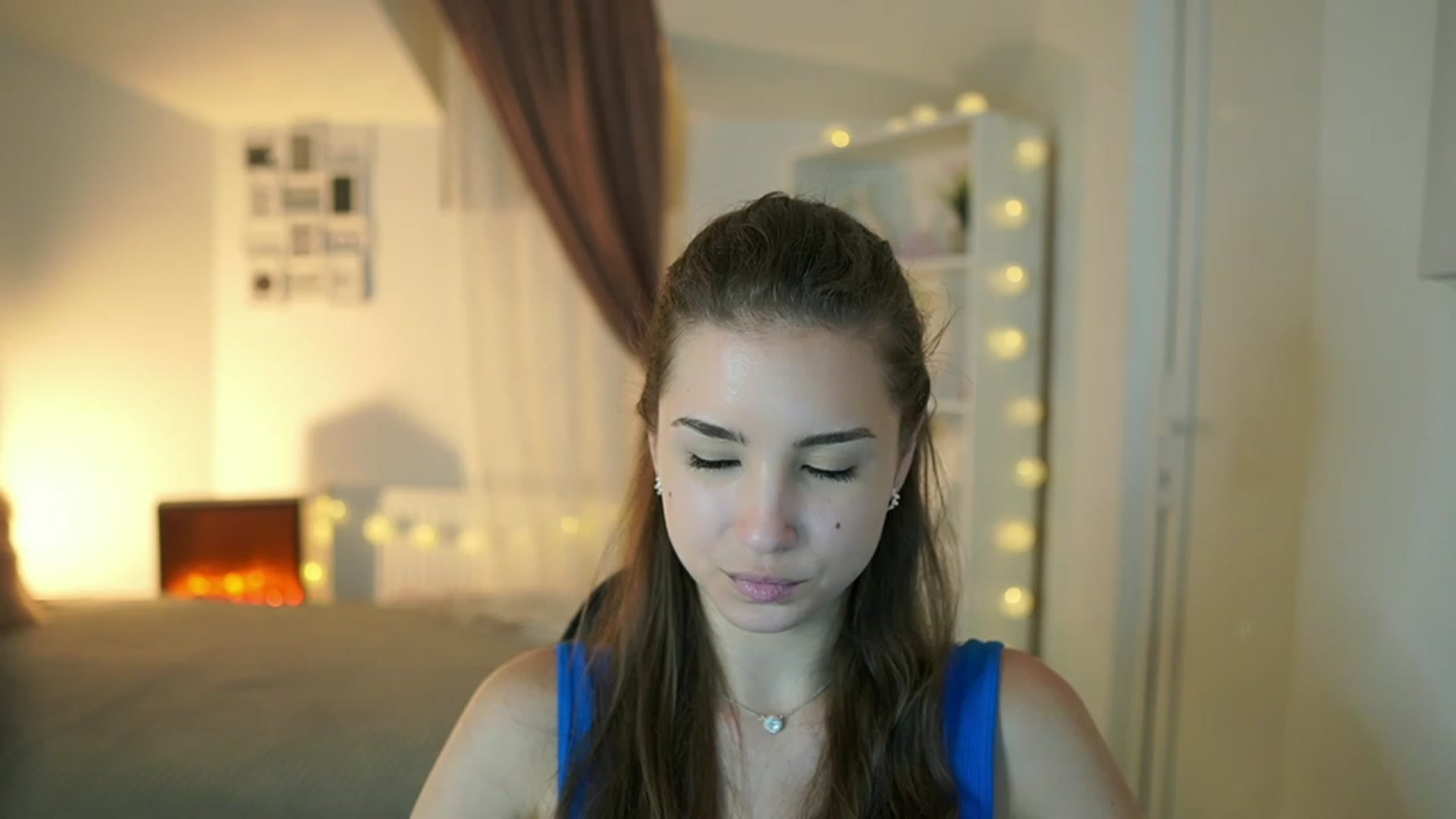 Gallery image thumbnail from Shy_jane's myfreecams stream on, 06/25/2023, 17:29 image 7 of 20