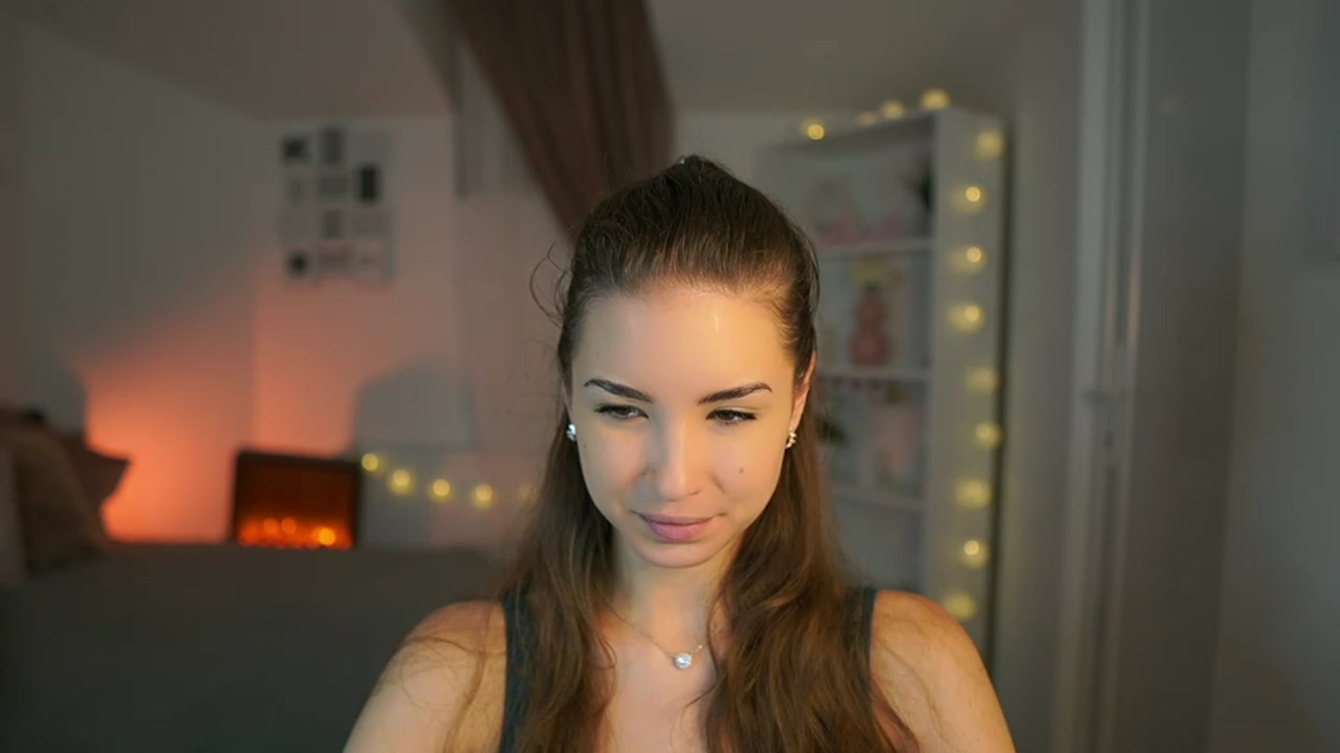 Gallery image thumbnail from Shy_jane's myfreecams stream on, 06/26/2023, 09:34 image 19 of 20