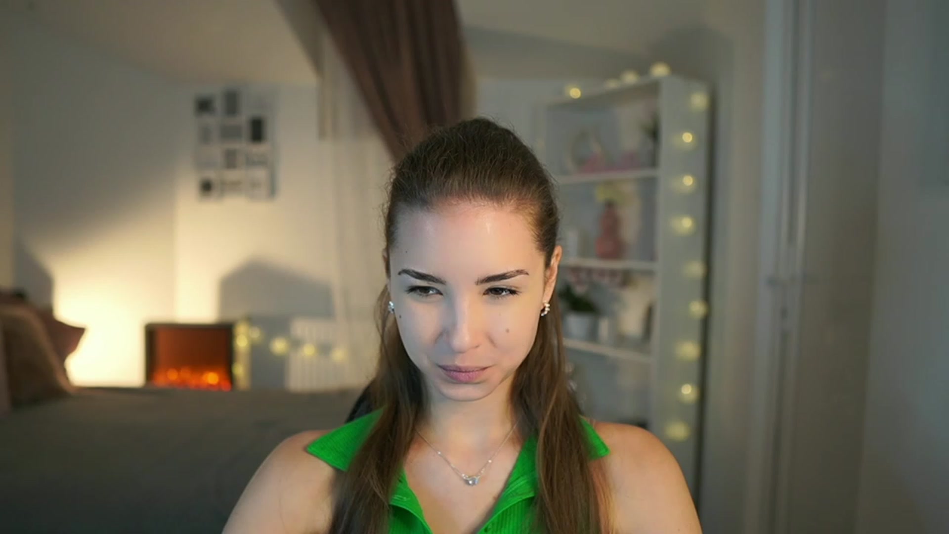 Gallery image thumbnail from Shy_jane's myfreecams stream on, 06/29/2023, 10:20 image 8 of 20