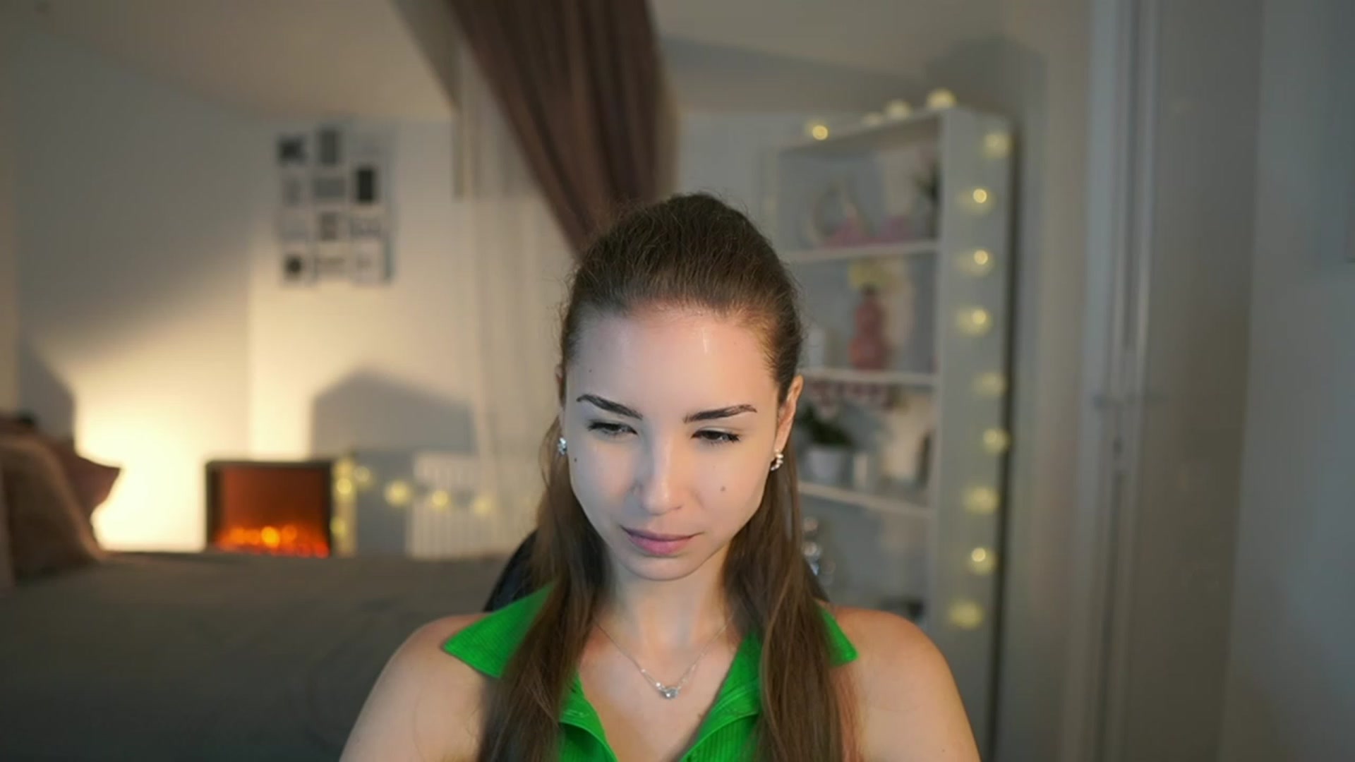 Gallery image thumbnail from Shy_jane's myfreecams stream on, 06/29/2023, 10:20 image 7 of 20