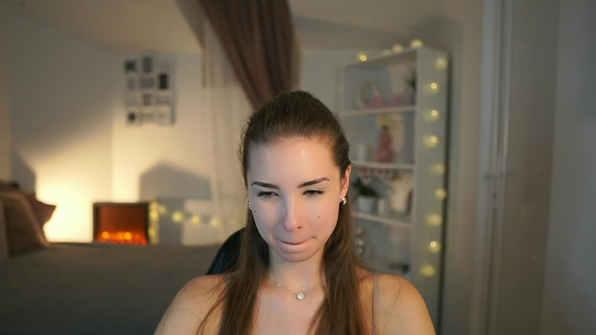 Gallery image thumbnail from Shy_jane's myfreecams stream on, 06/29/2023, 11:55 image 8 of 20