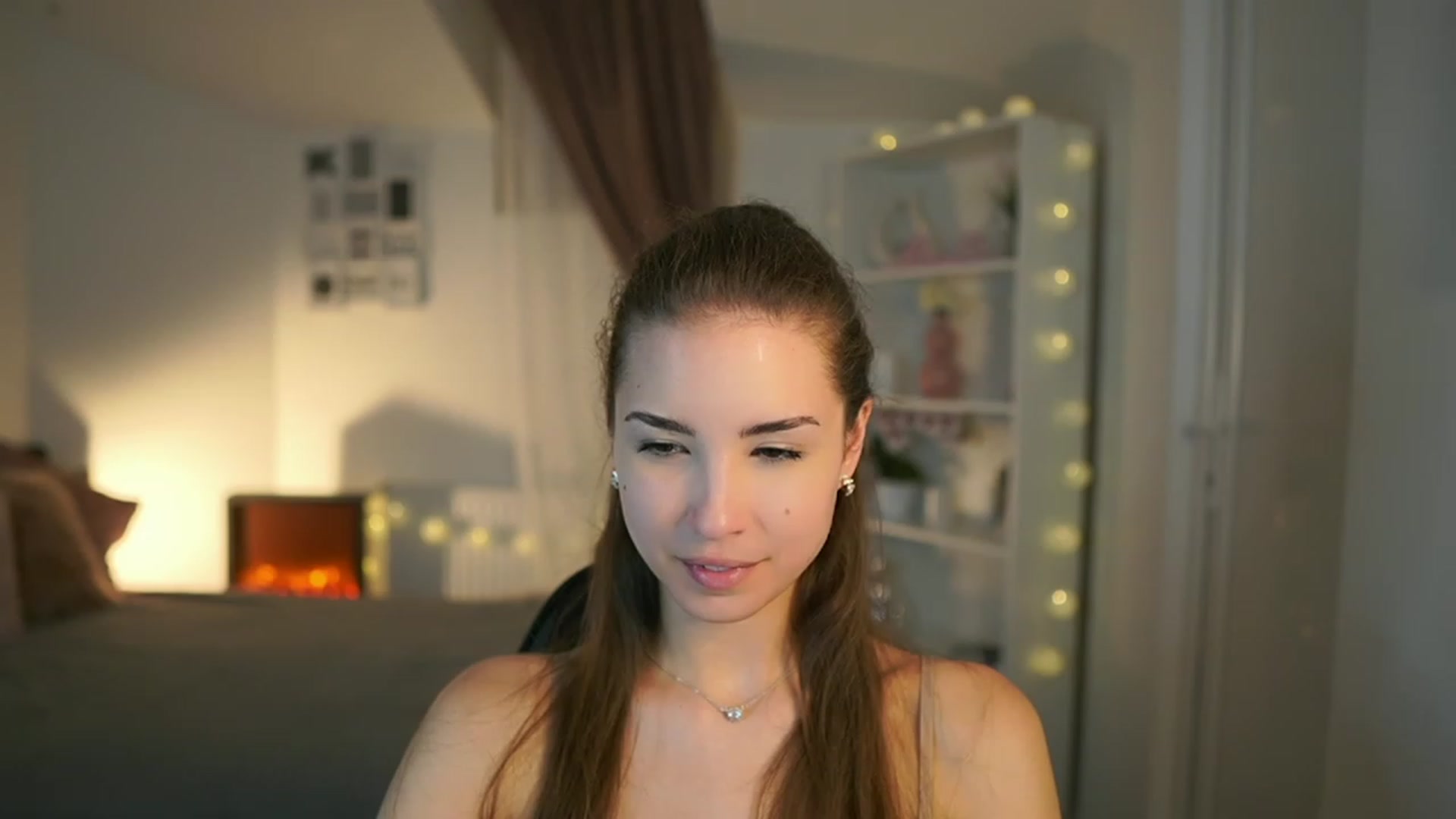 Gallery image thumbnail from Shy_jane's myfreecams stream on, 06/29/2023, 11:55 image 4 of 20