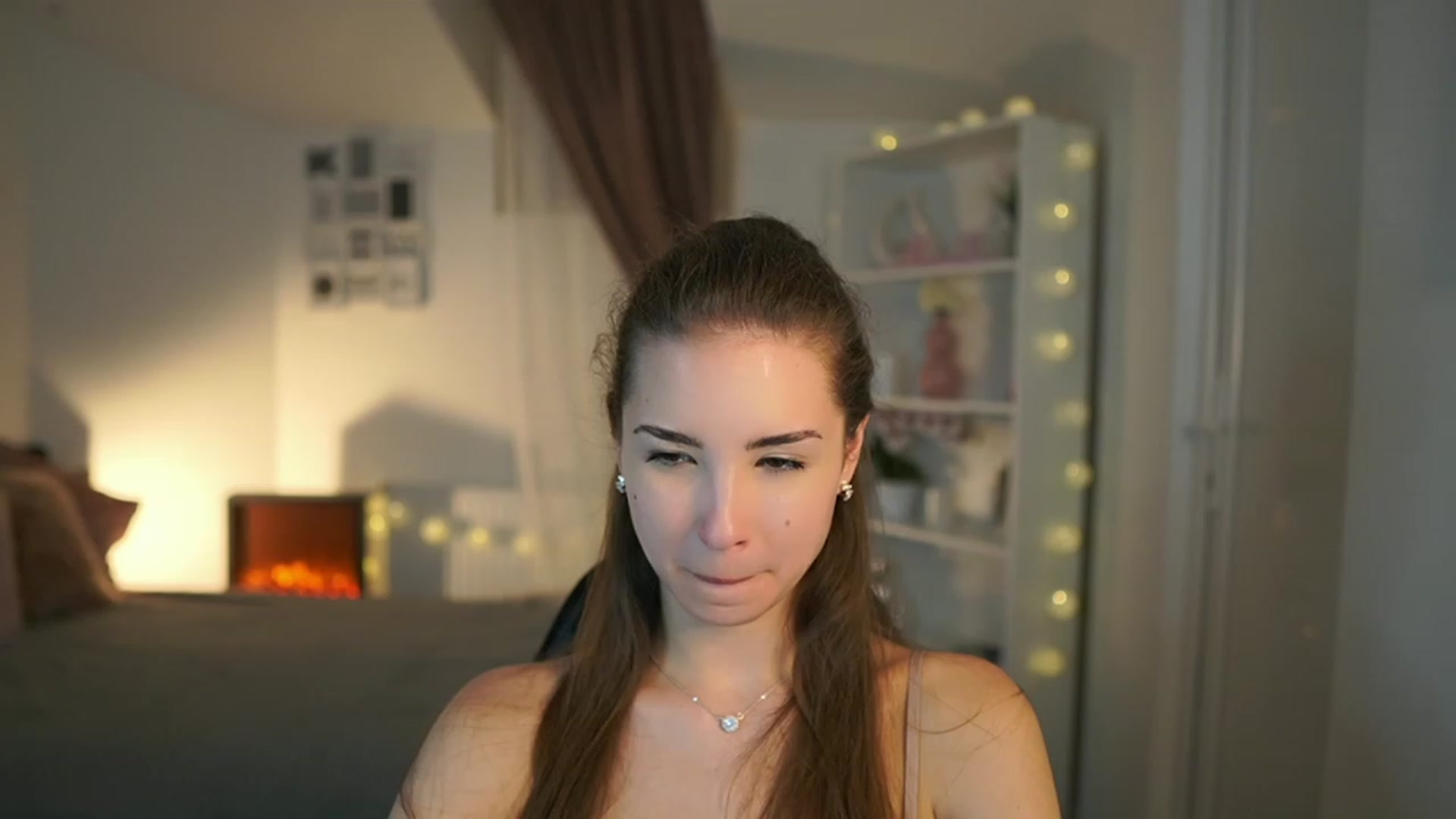 Gallery image thumbnail from Shy_jane's myfreecams stream on, 06/29/2023, 11:55 image 19 of 20