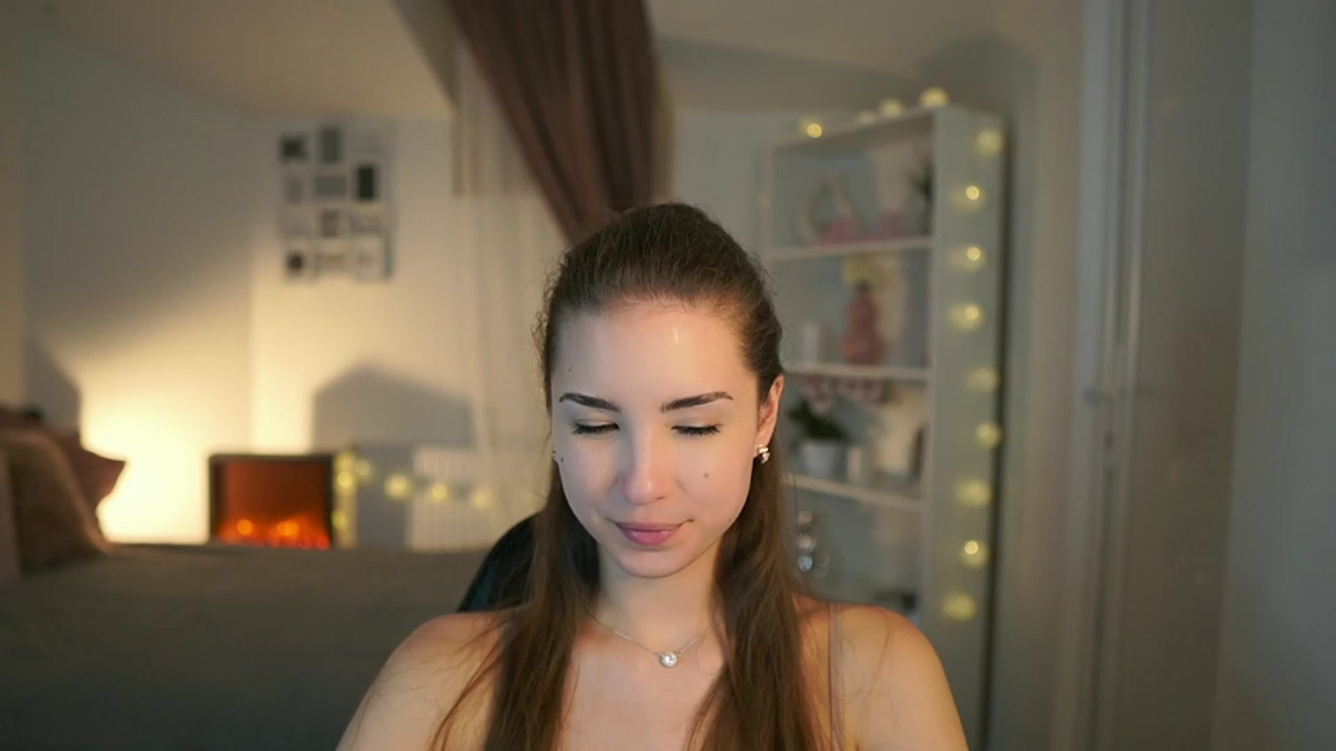 Gallery image thumbnail from Shy_jane's myfreecams stream on, 06/29/2023, 11:55 image 7 of 20