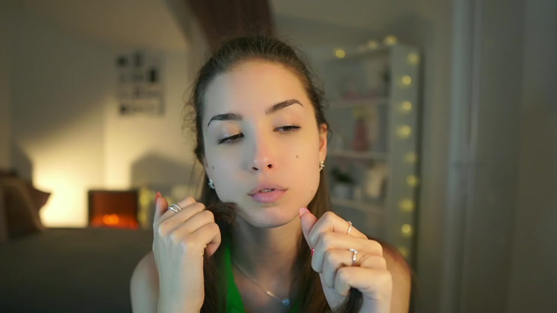Gallery image thumbnail from Shy_jane's myfreecams stream on, 06/29/2023, 15:31 image 10 of 20