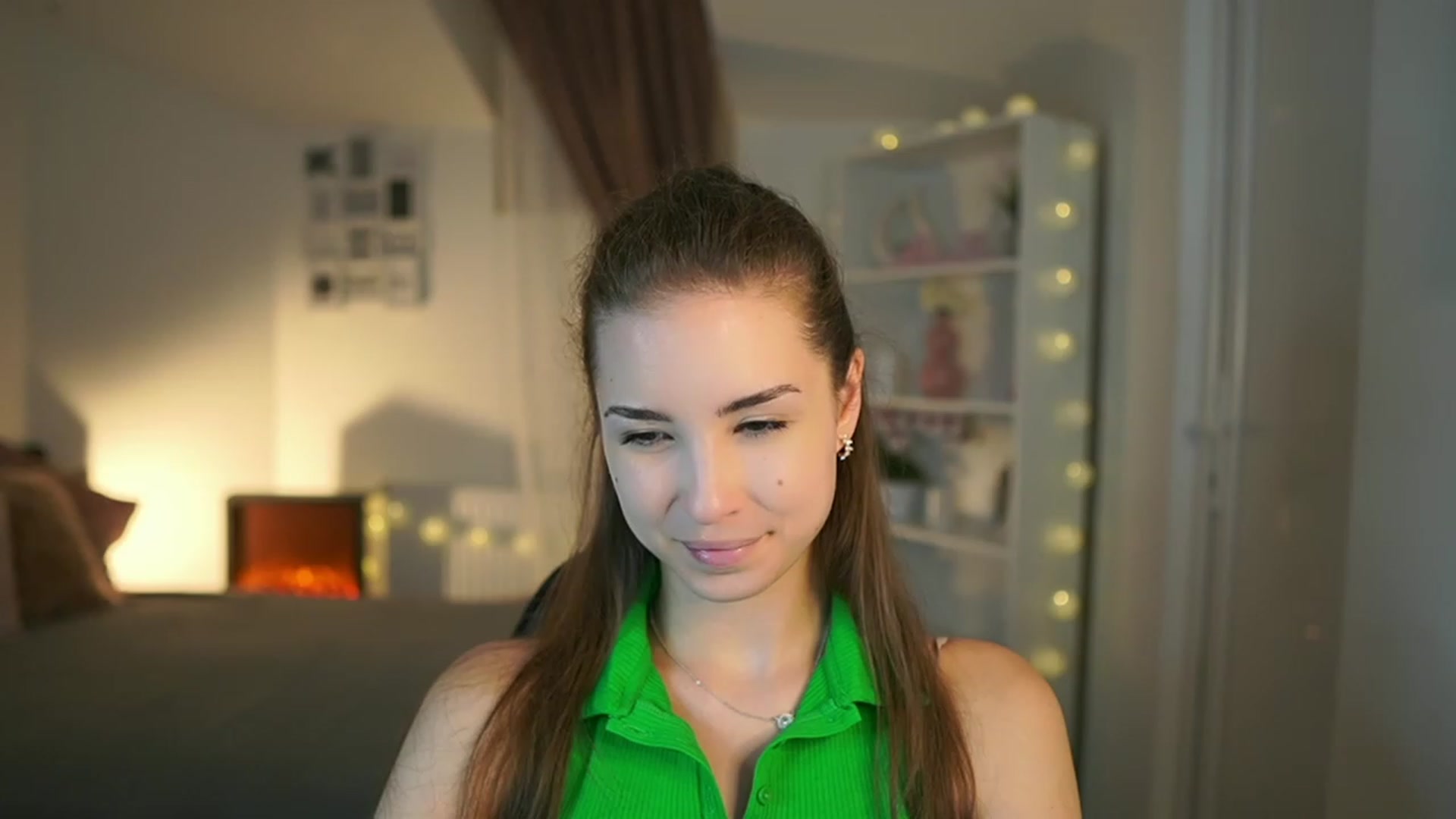 Gallery image thumbnail from Shy_jane's myfreecams stream on, 06/29/2023, 15:50 image 11 of 20