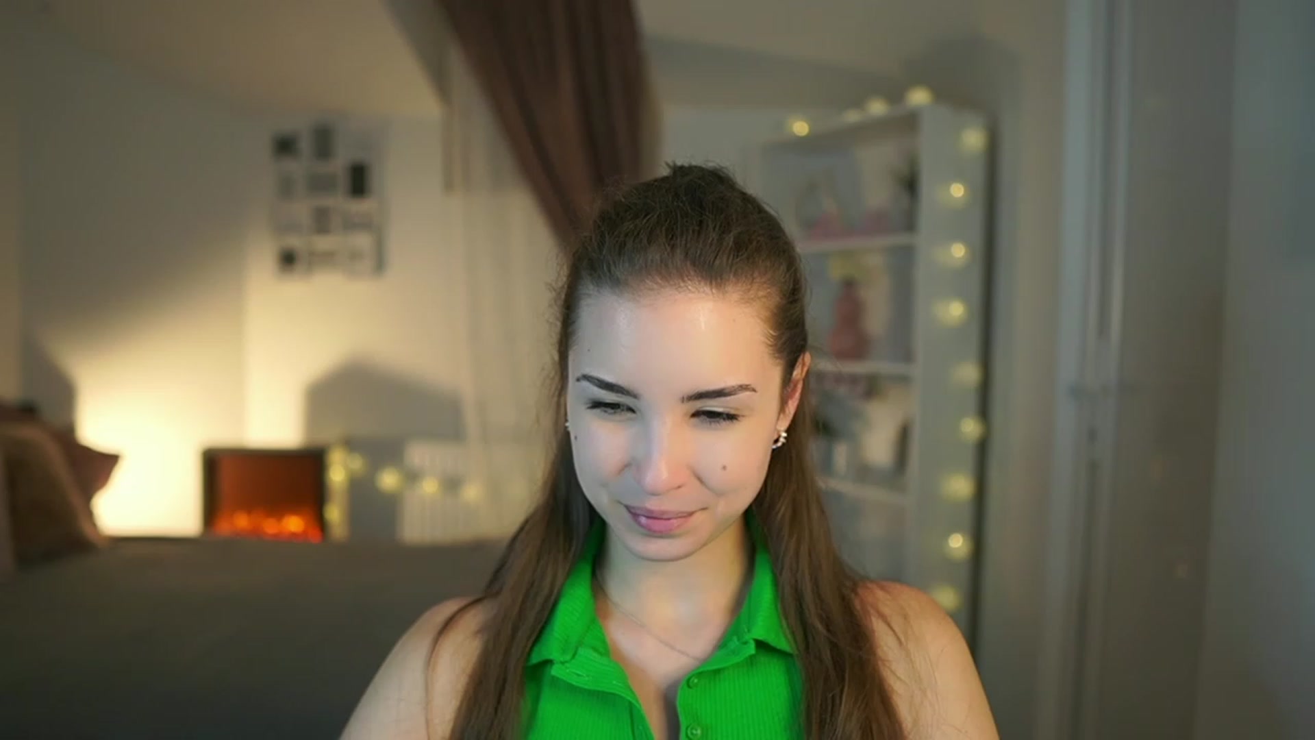 Gallery image thumbnail from Shy_jane's myfreecams stream on, 06/29/2023, 17:09 image 1 of 20