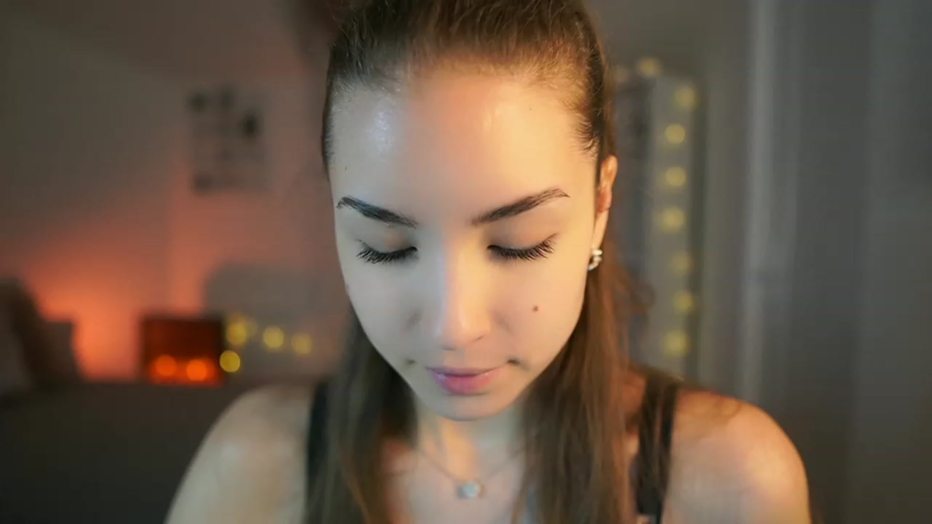 Gallery image thumbnail from Shy_jane's myfreecams stream on, 06/30/2023, 08:45 image 3 of 20