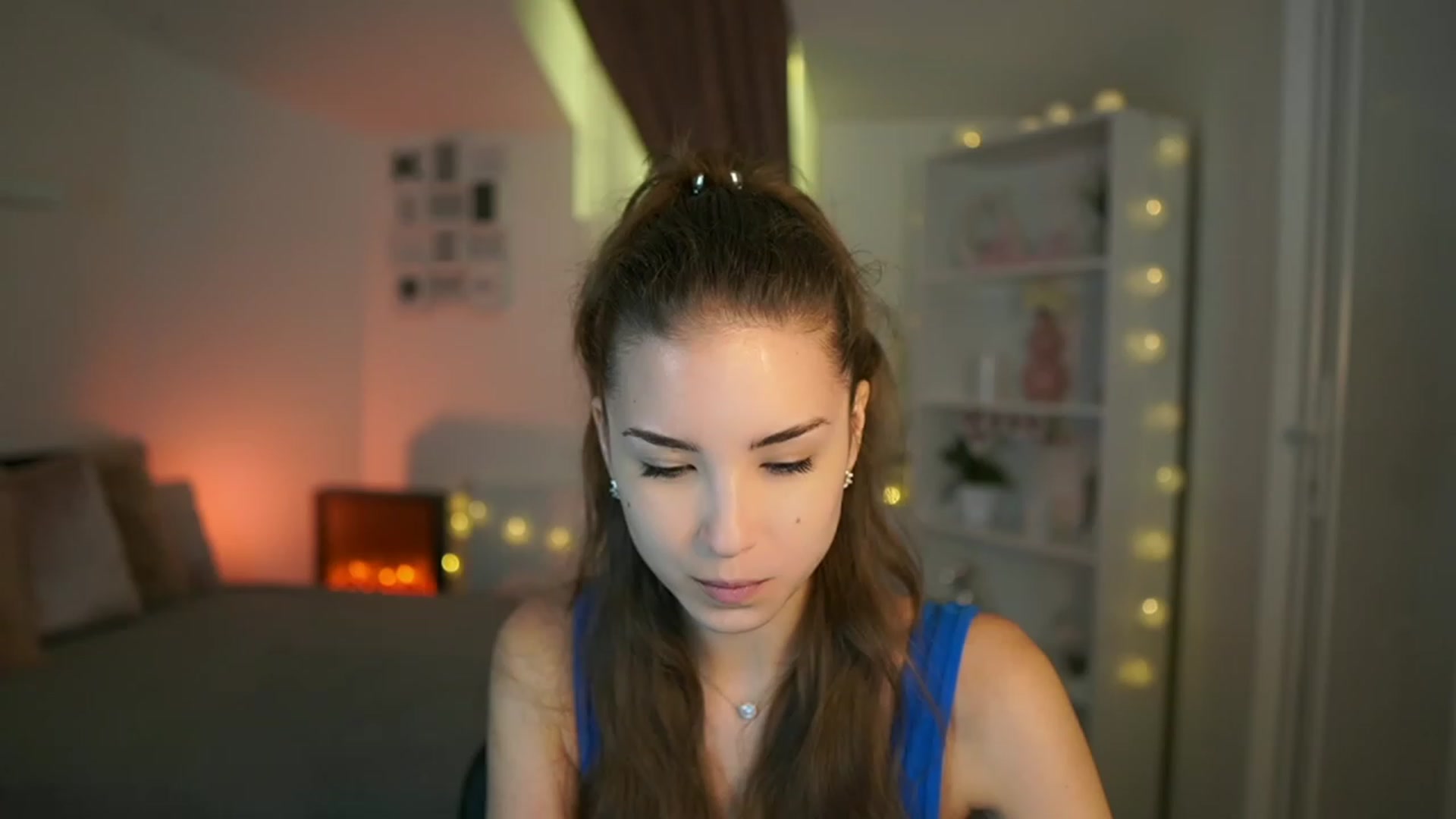 Gallery image thumbnail from Shy_jane's myfreecams stream on, 07/08/2023, 09:43 image 4 of 20
