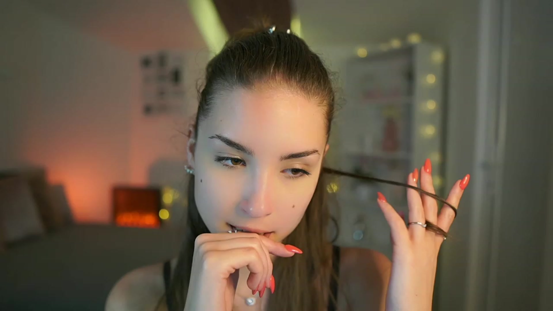 Gallery image thumbnail from Shy_jane's myfreecams stream on, 07/08/2023, 16:45 image 18 of 20