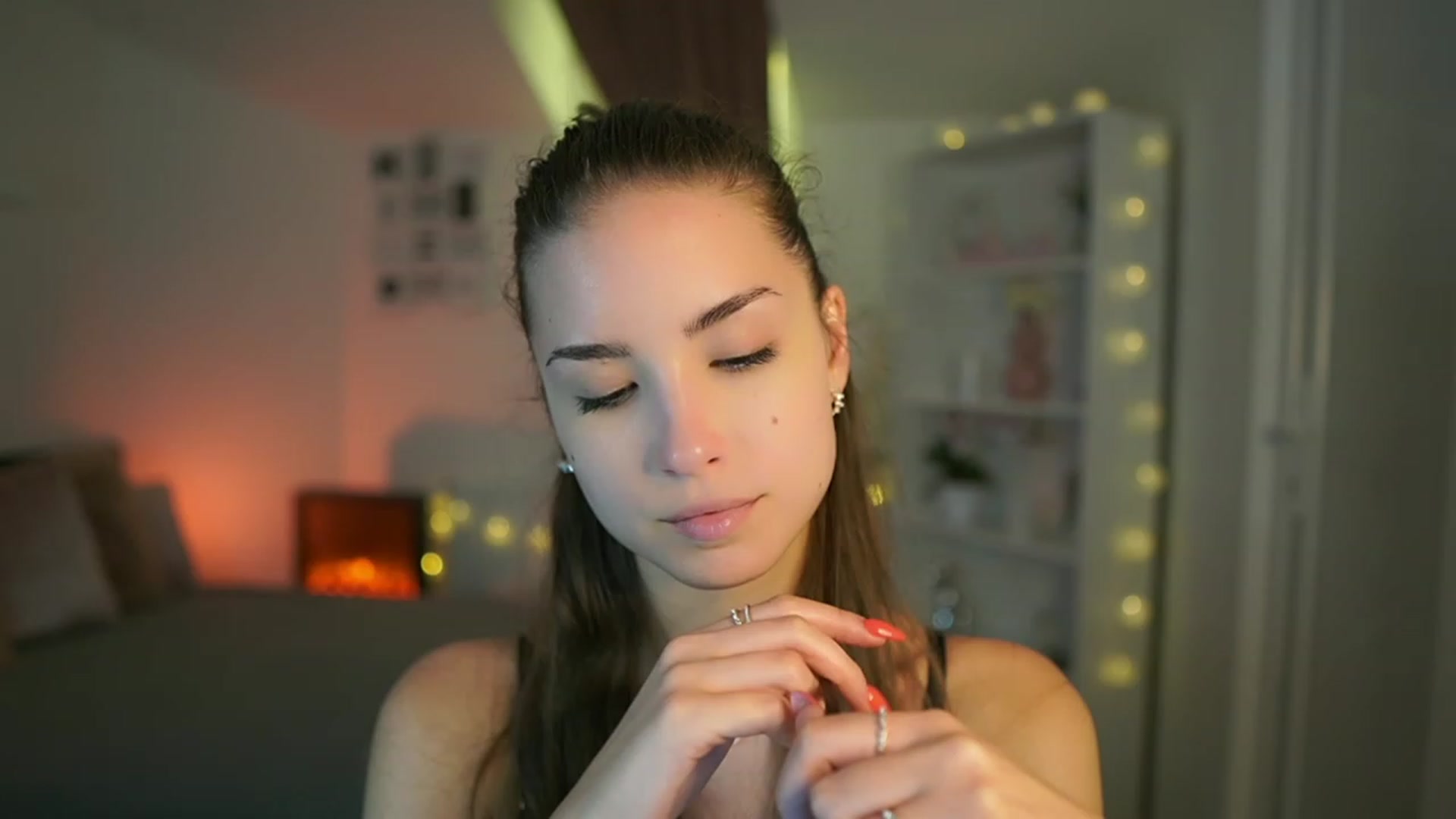 Gallery image thumbnail from Shy_jane's myfreecams stream on, 07/08/2023, 16:45 image 17 of 20